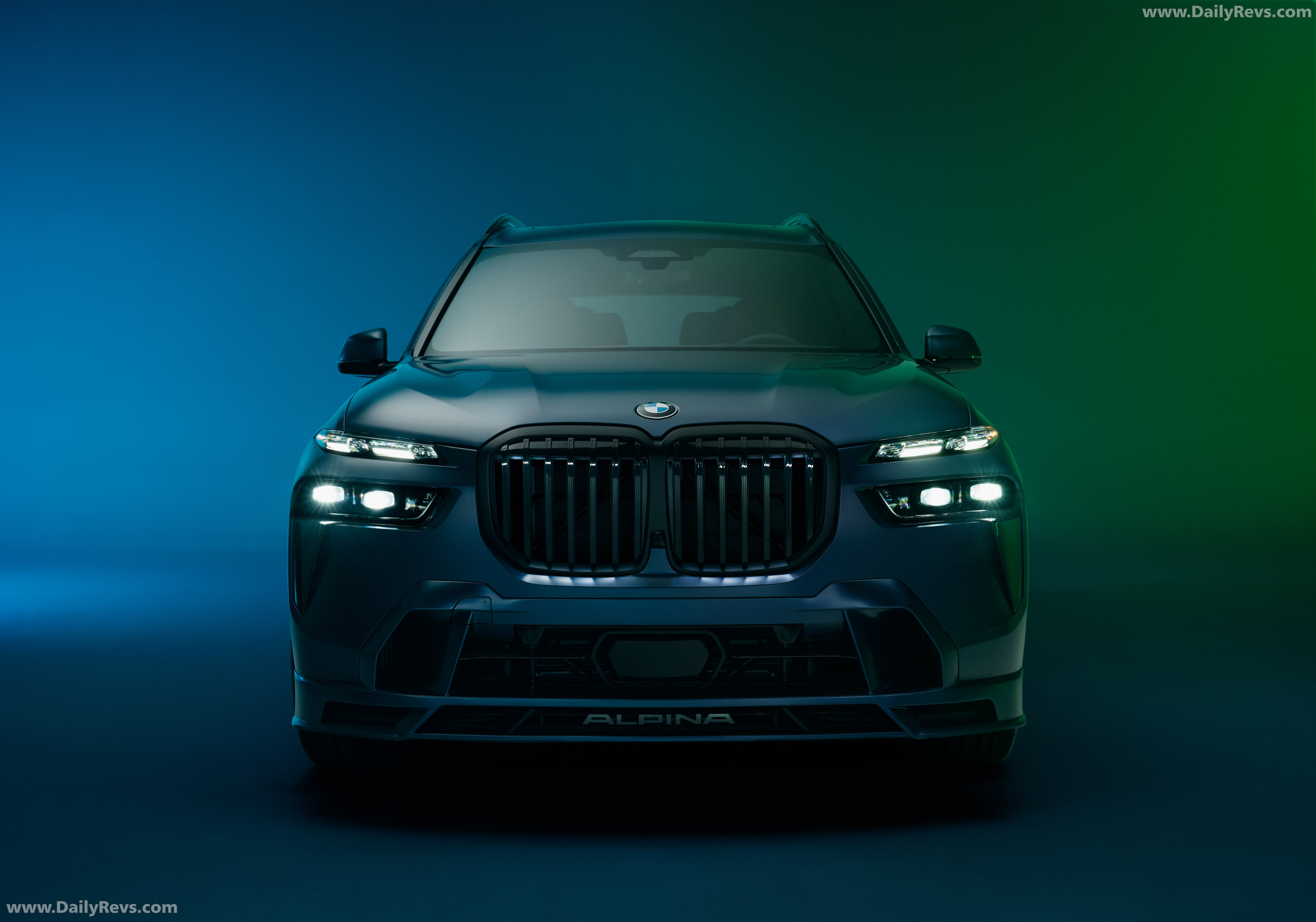 2026 Alpina XB7 Manufaktur Front View