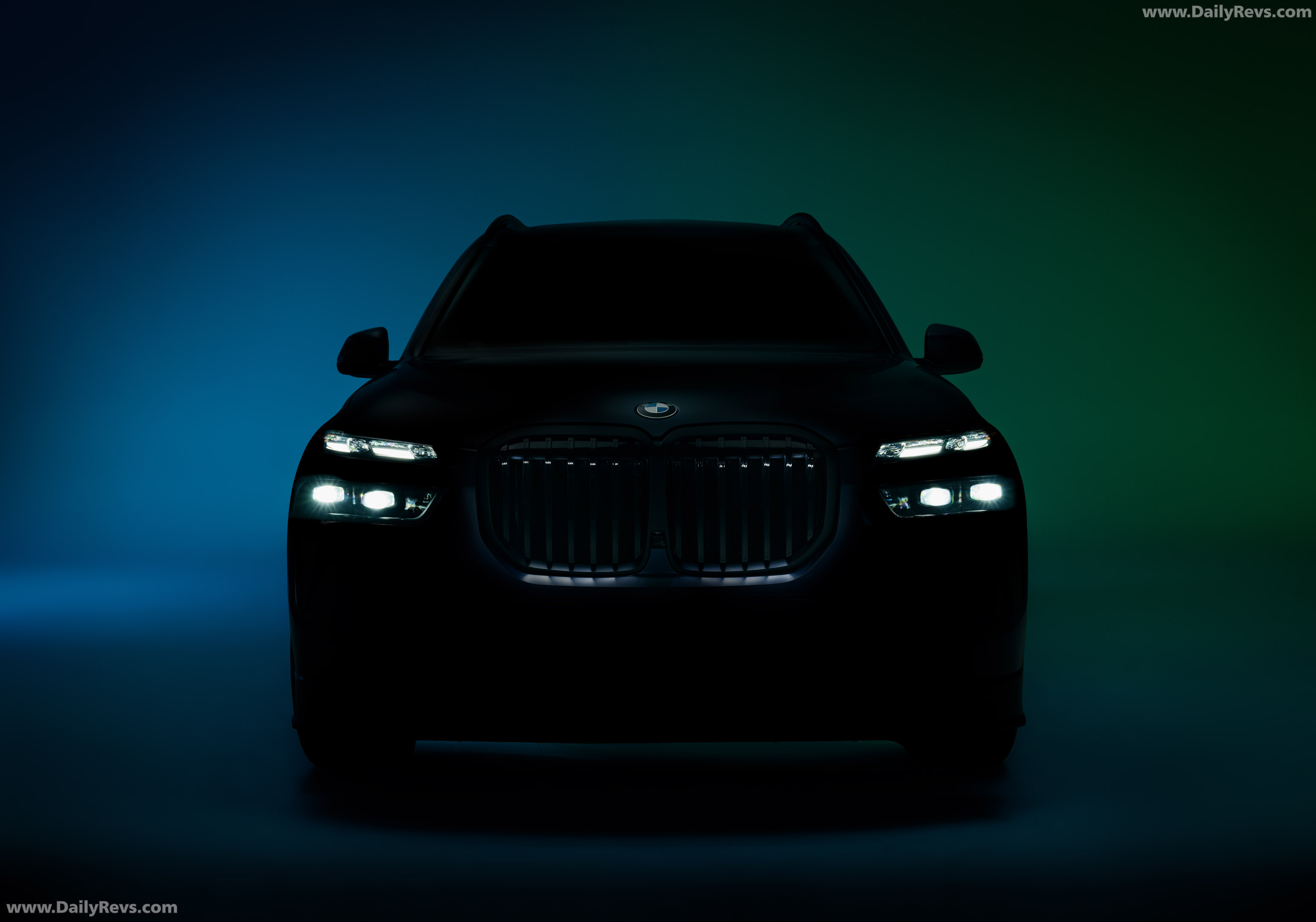 2026 Alpina XB7 Manufaktur Front View