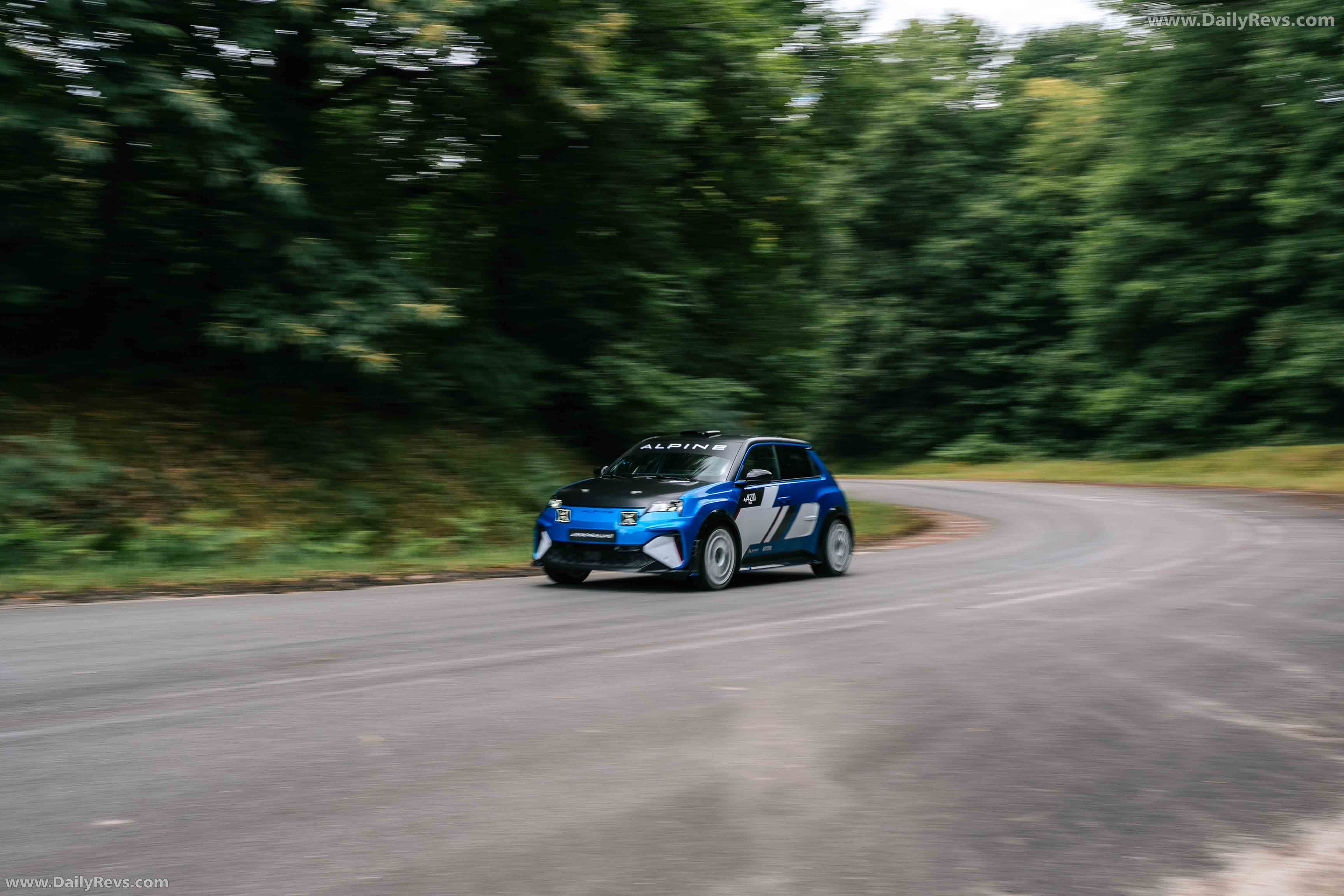 2026 Alpine A290 Rallye Front View