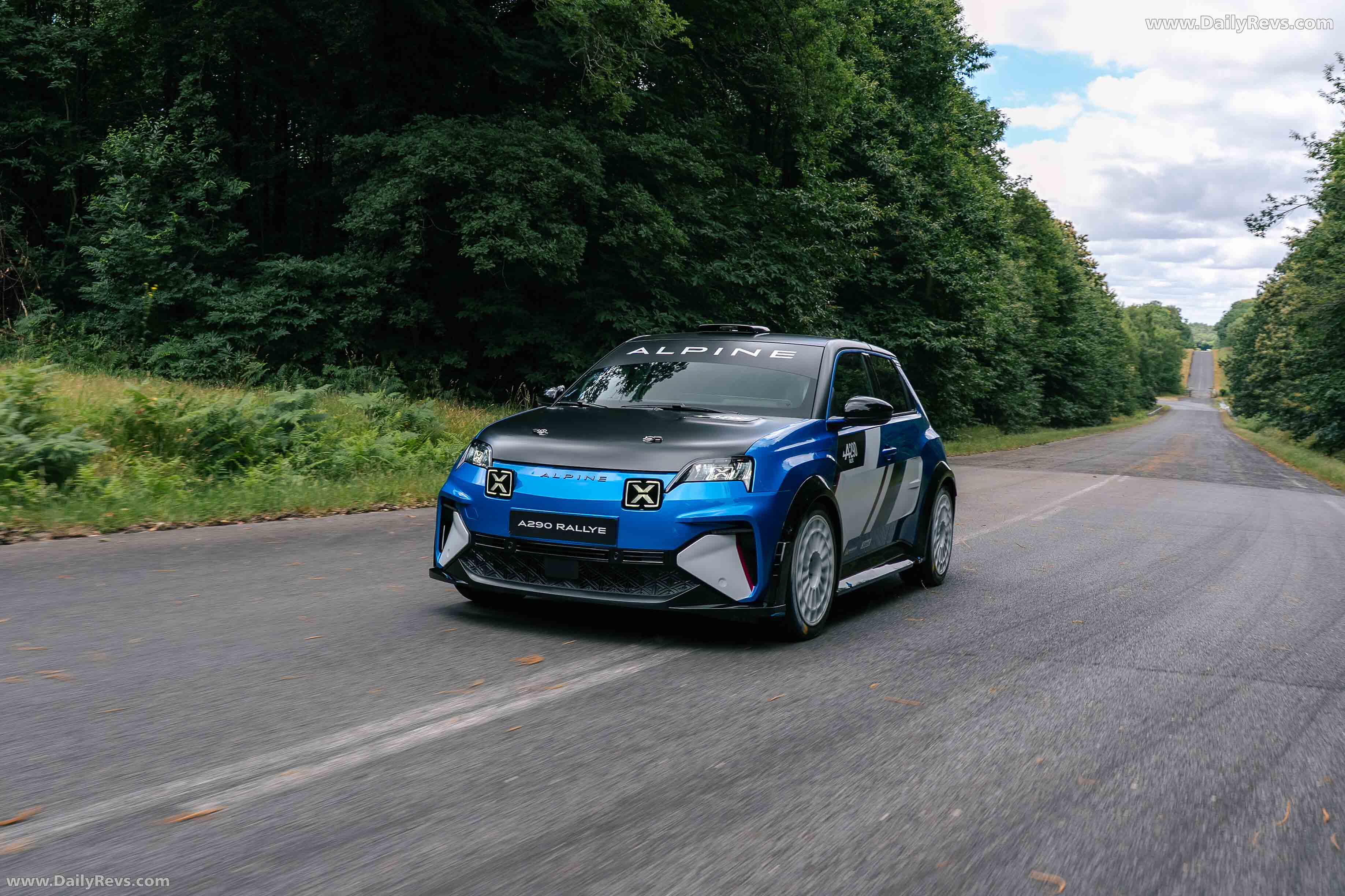 2026 Alpine A290 Rallye Front View