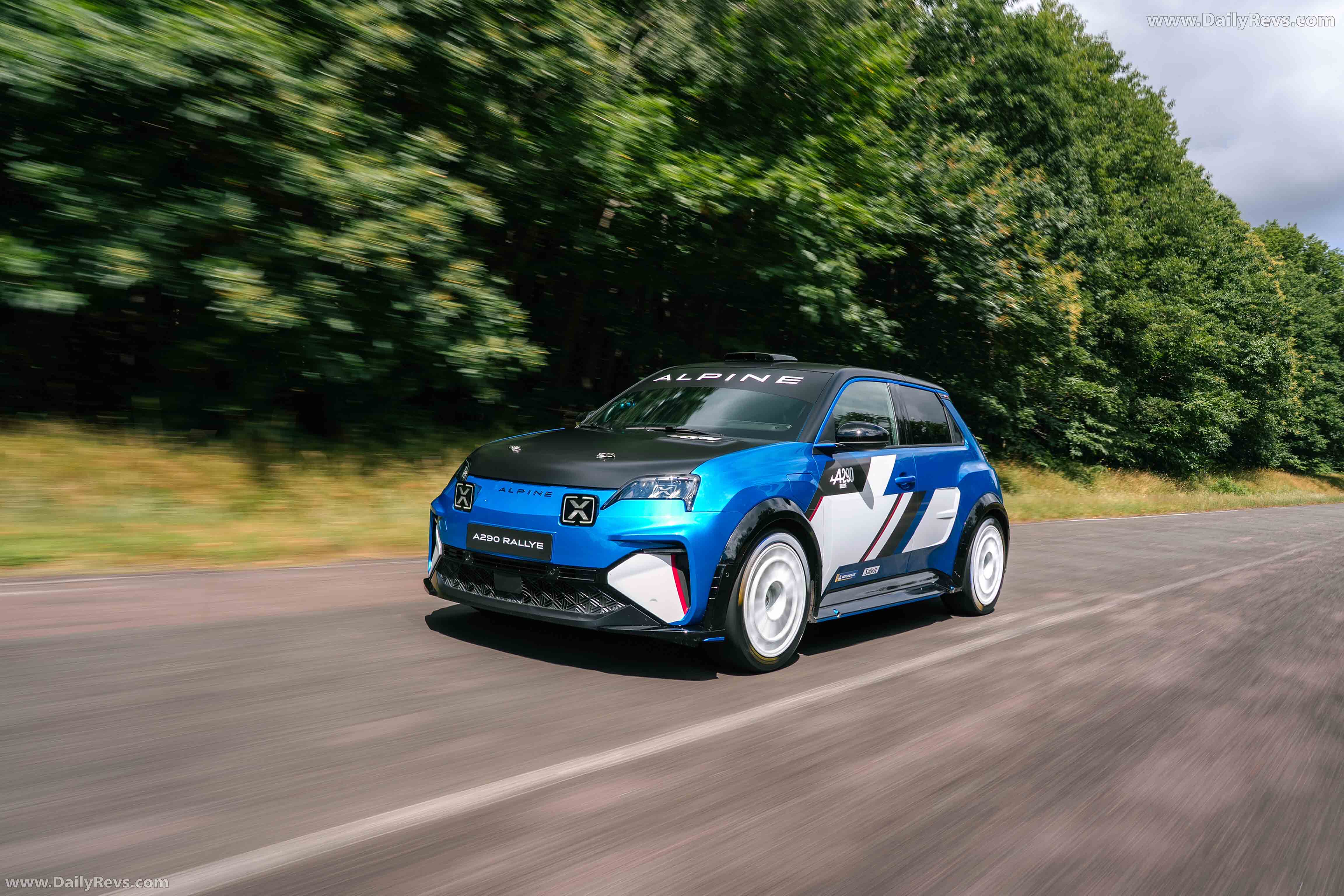 2026 Alpine A290 Rallye Front View