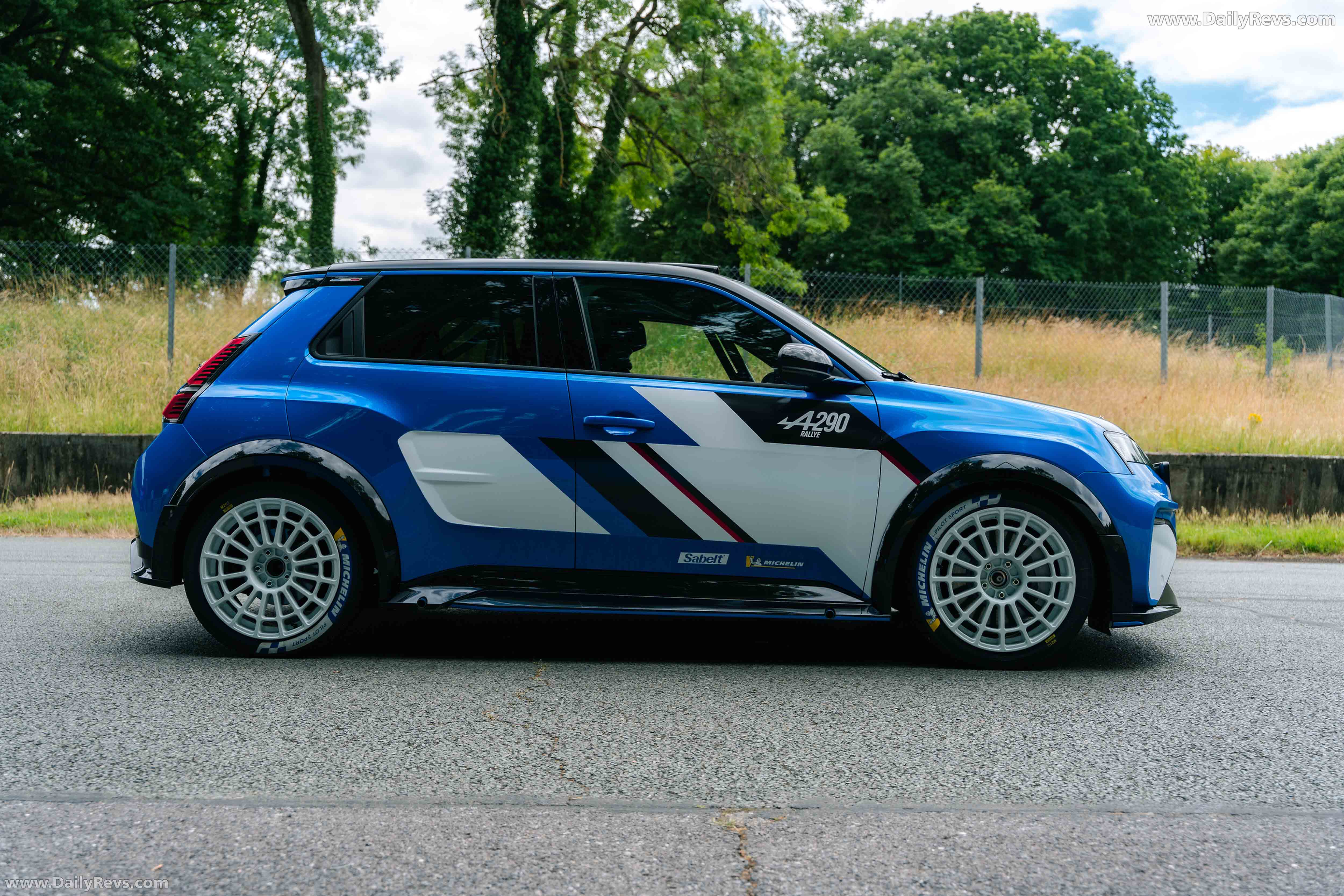 2026 Alpine A290 Rallye Side View