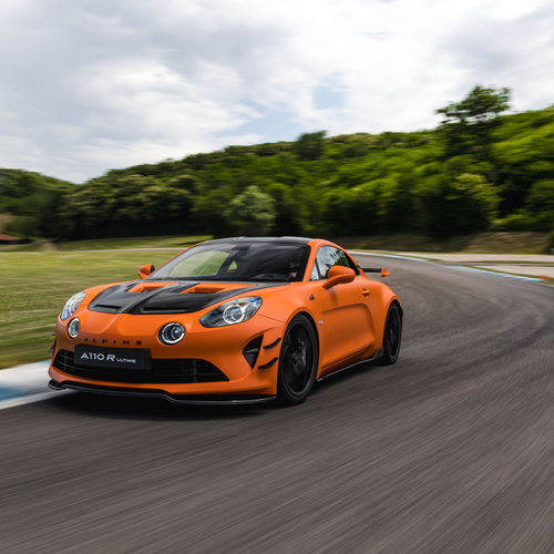 2026 Alpine A110 R Ultime Front View