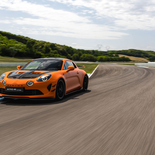 2026 Alpine A110 R Ultime Front View