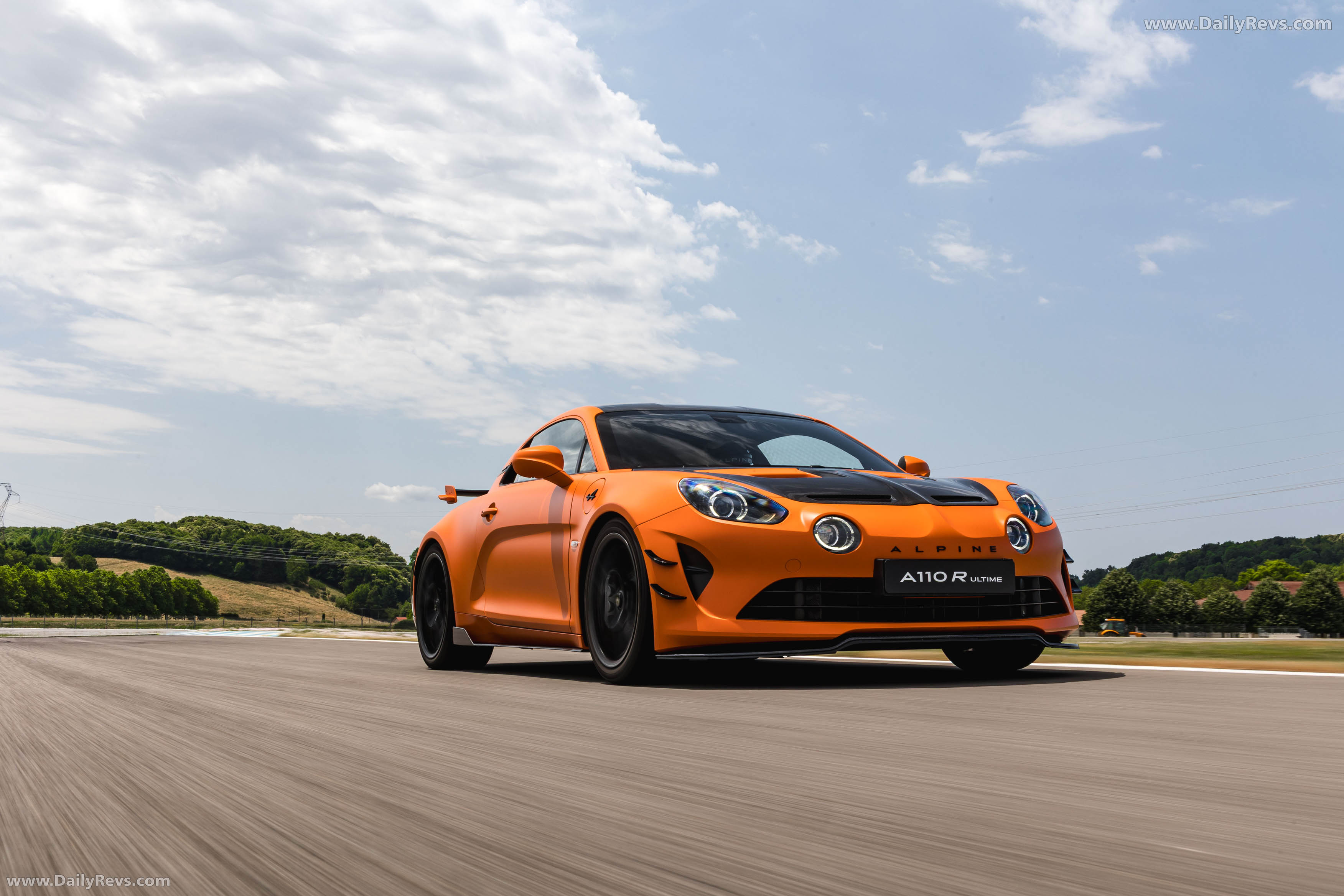 2026 Alpine A110 R Ultime Front View