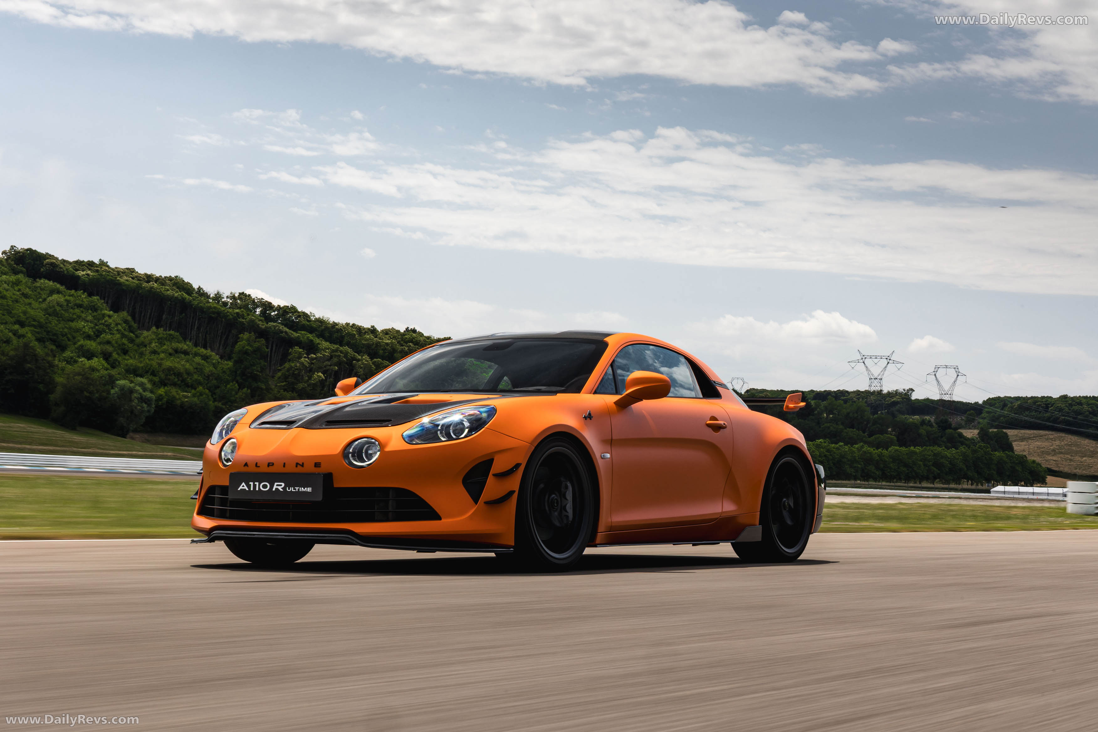2026 Alpine A110 R Ultime Front View