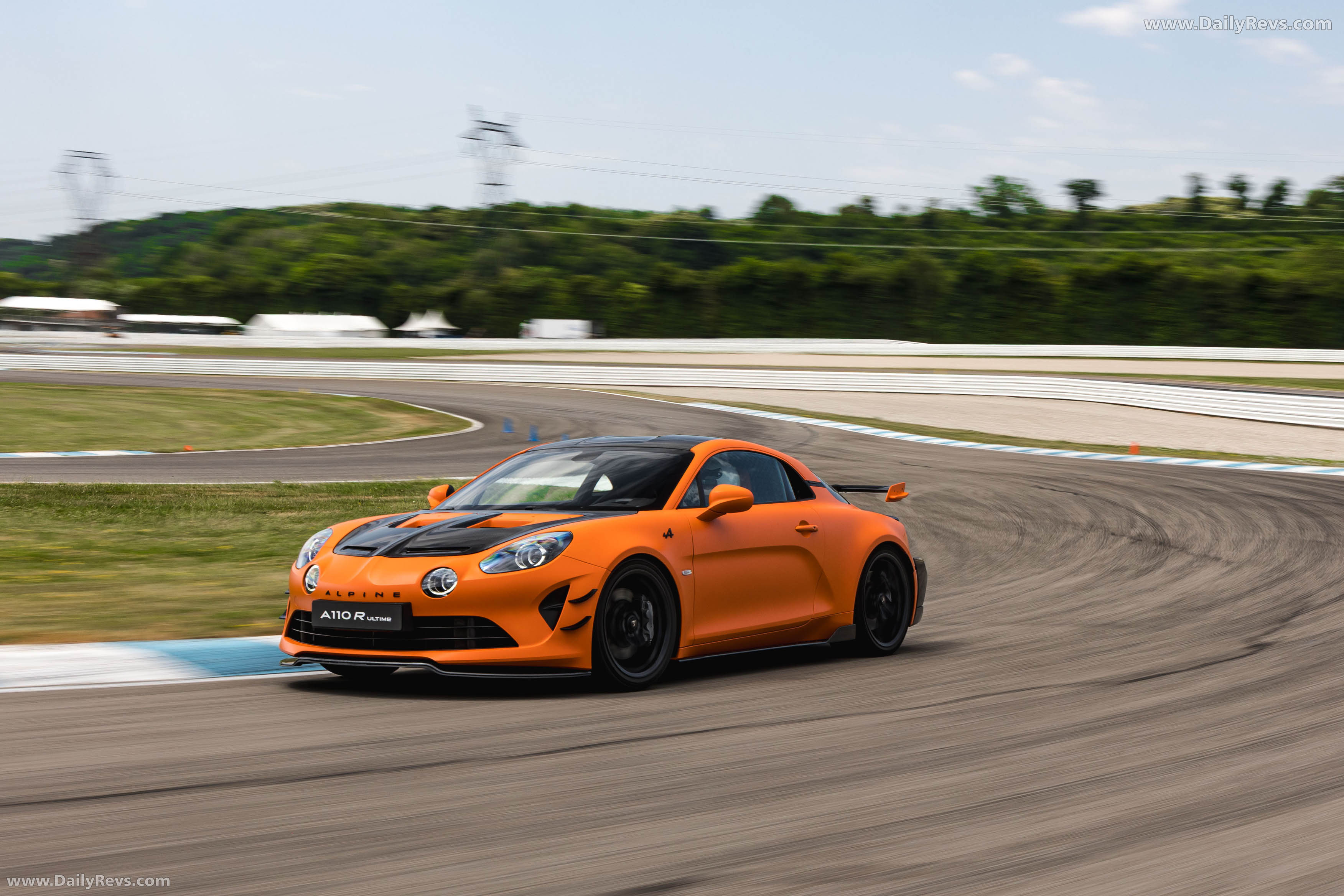 2026 Alpine A110 R Ultime Front View