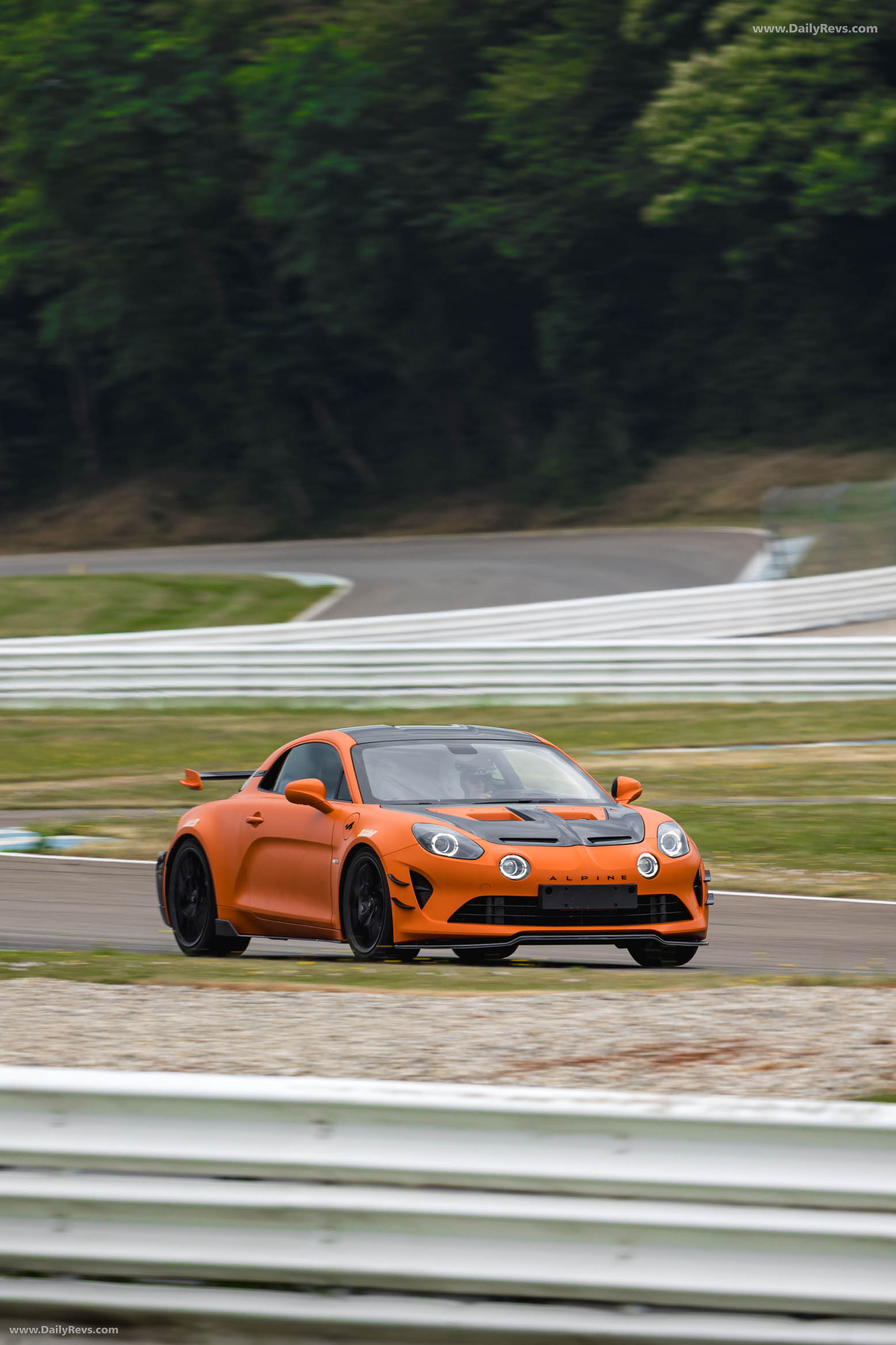 2026 Alpine A110 R Ultime Front View