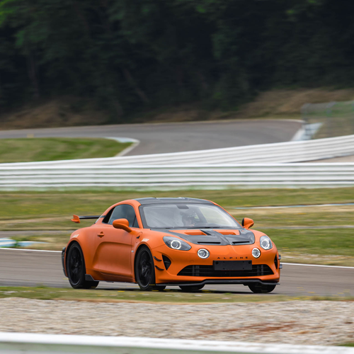 2026 Alpine A110 R Ultime Front View