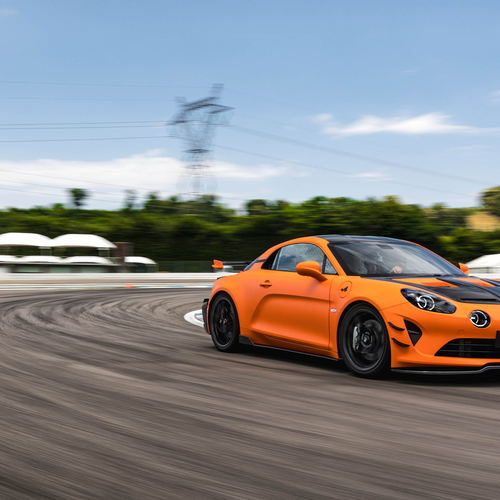2026 Alpine A110 R Ultime Front View