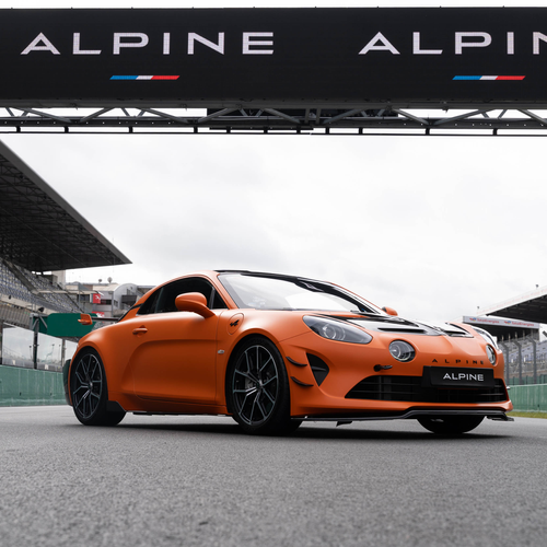 2026 Alpine A110 R Ultime Front View