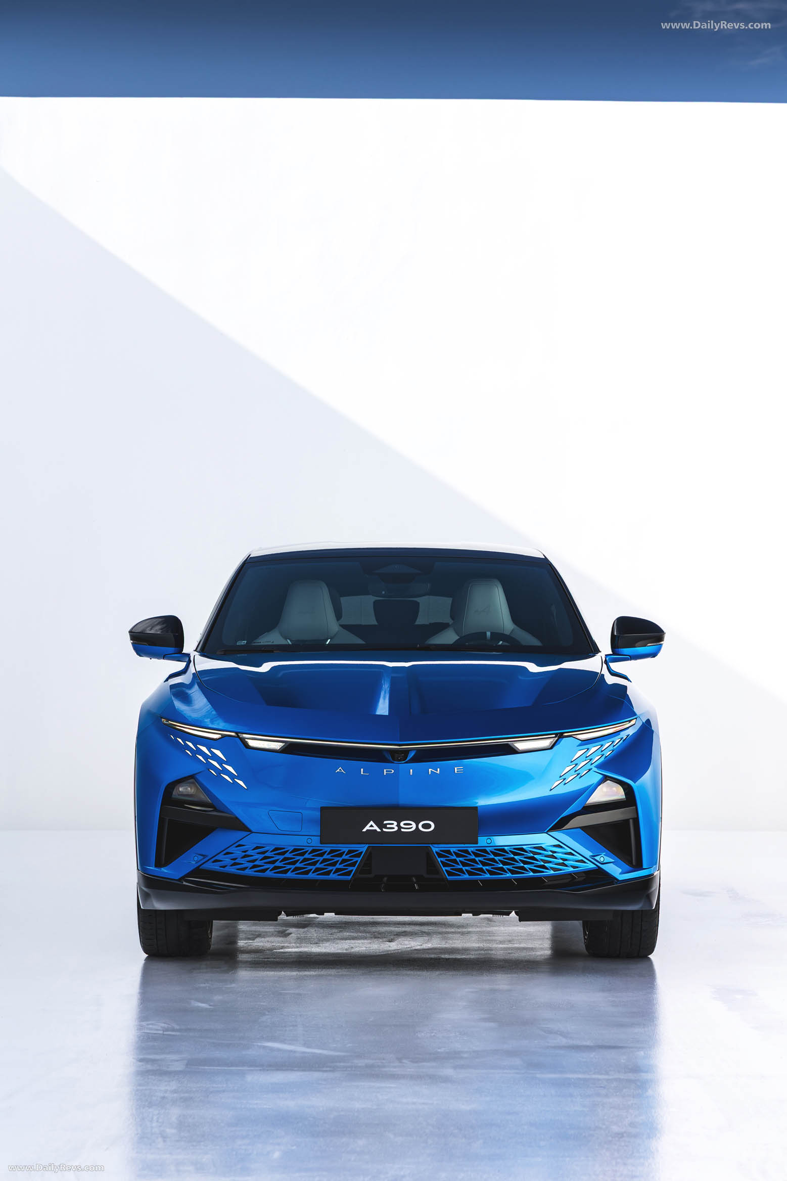 2025 Alpine A390 GT Alpine Vision Blue Front View