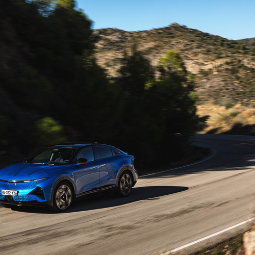 2025 Alpine A390 GT Alpine Vision Blue Front View