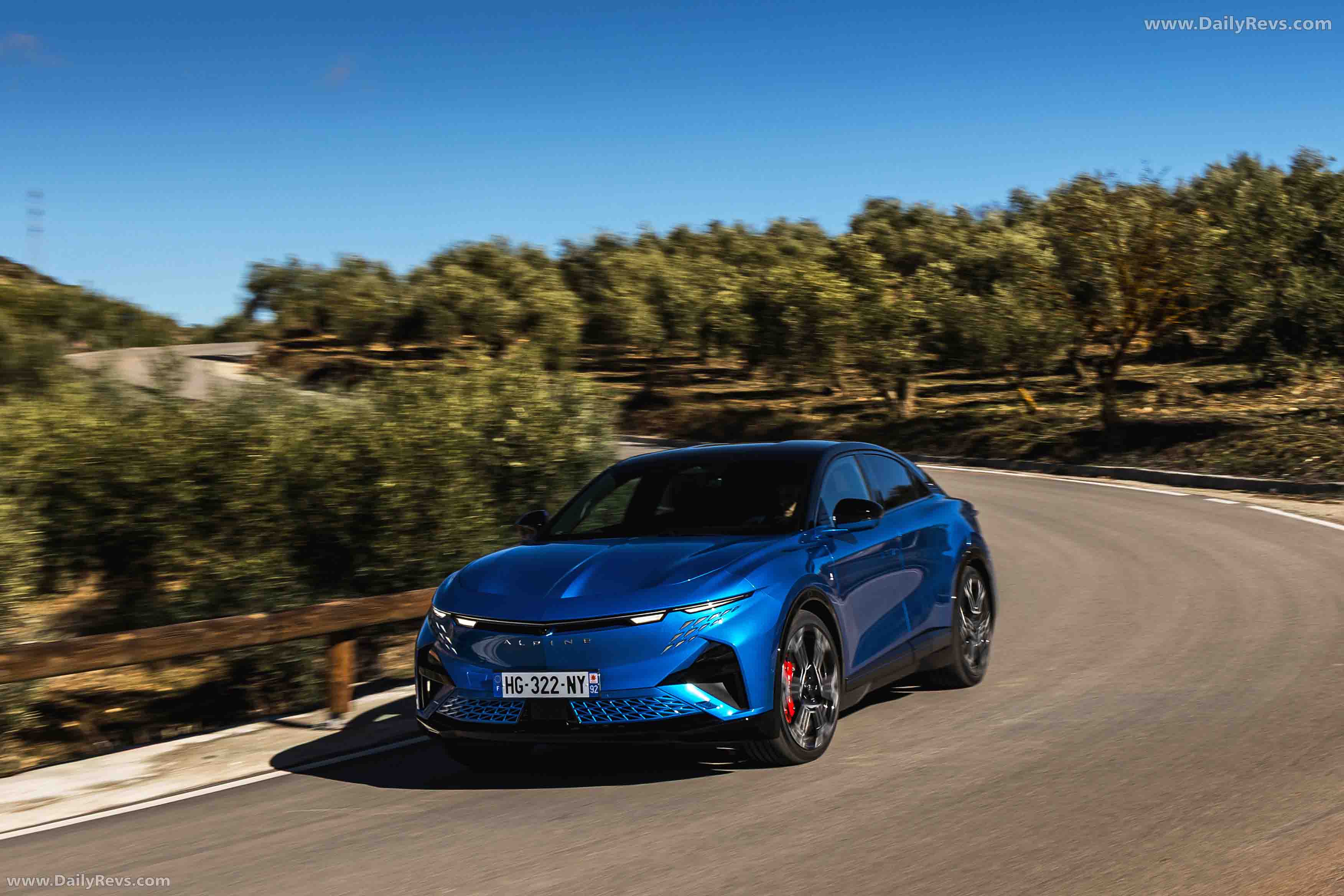 2025 Alpine A390 GT Alpine Vision Blue Front View