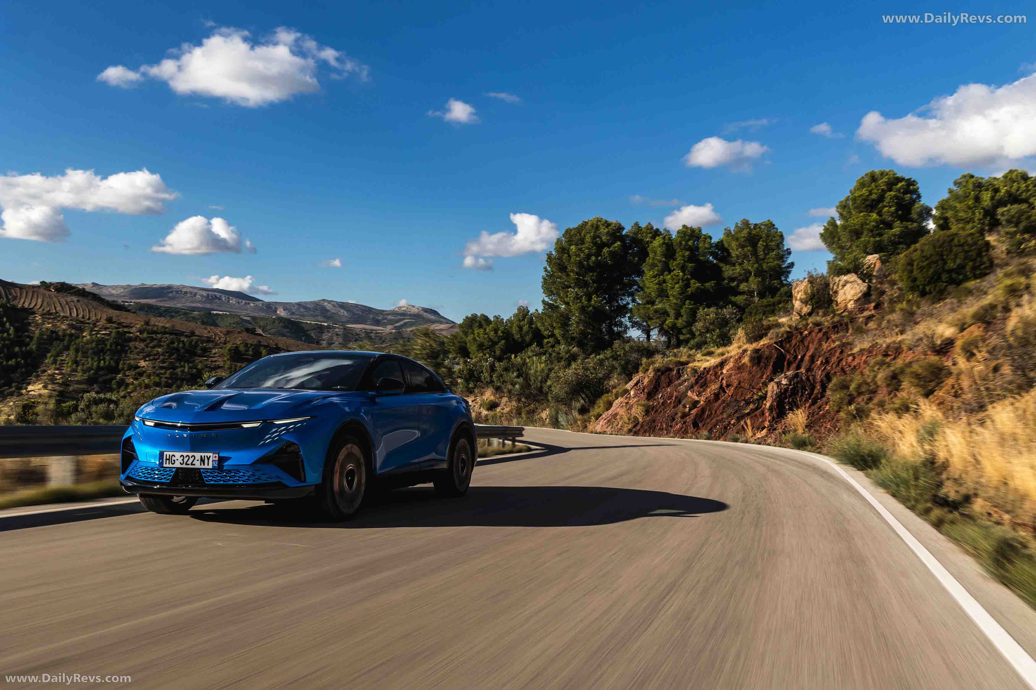 2025 Alpine A390 GT Alpine Vision Blue Front View
