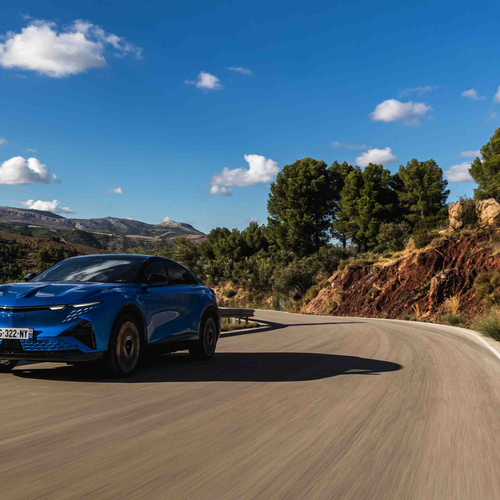 2025 Alpine A390 GT Alpine Vision Blue Front View