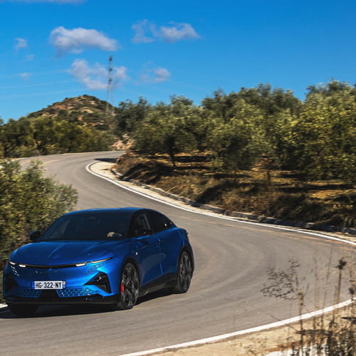 2025 Alpine A390 GT Alpine Vision Blue Front View