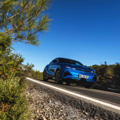 2025 Alpine A390 GT Alpine Vision Blue Front View