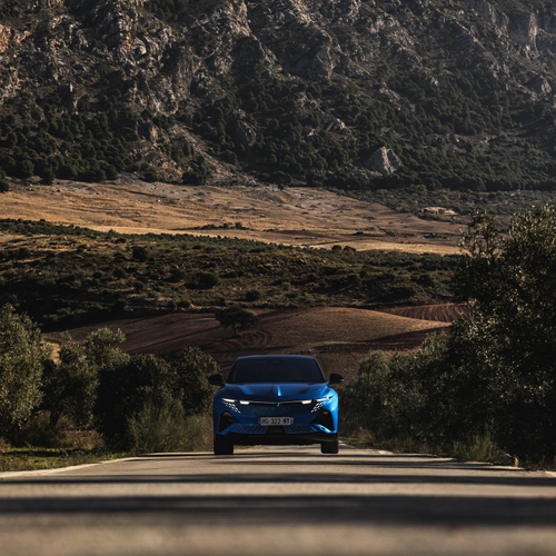 2025 Alpine A390 GT Alpine Vision Blue Front View
