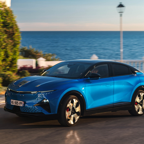2025 Alpine A390 GT Alpine Vision Blue Front View