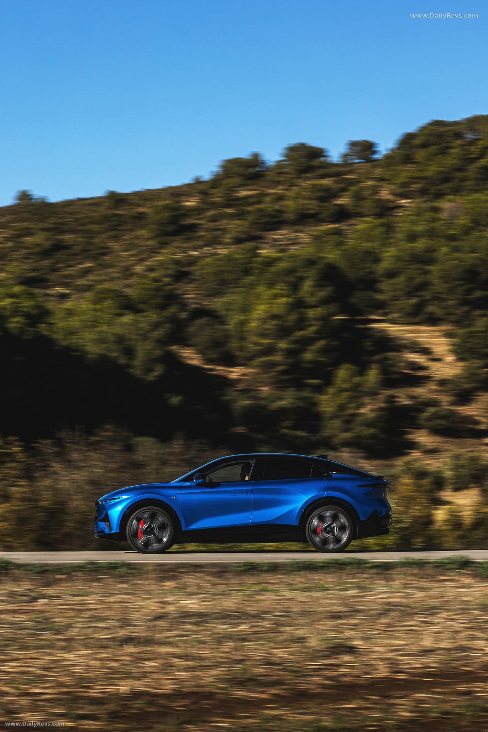 2025 Alpine A390 GT Alpine Vision Blue Side View