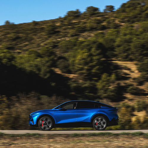 2025 Alpine A390 GT Alpine Vision Blue Side View