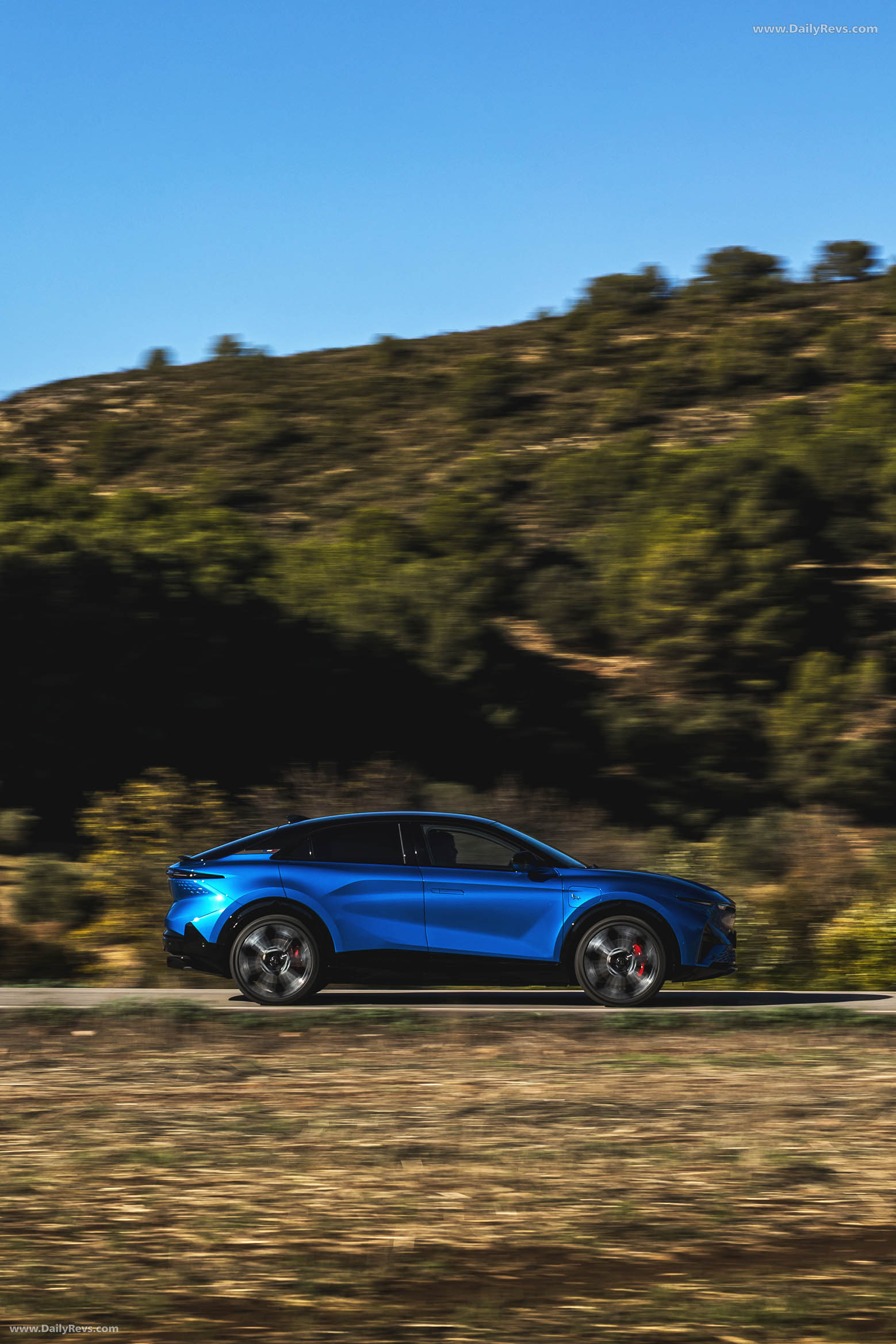 2025 Alpine A390 GT Alpine Vision Blue Side View
