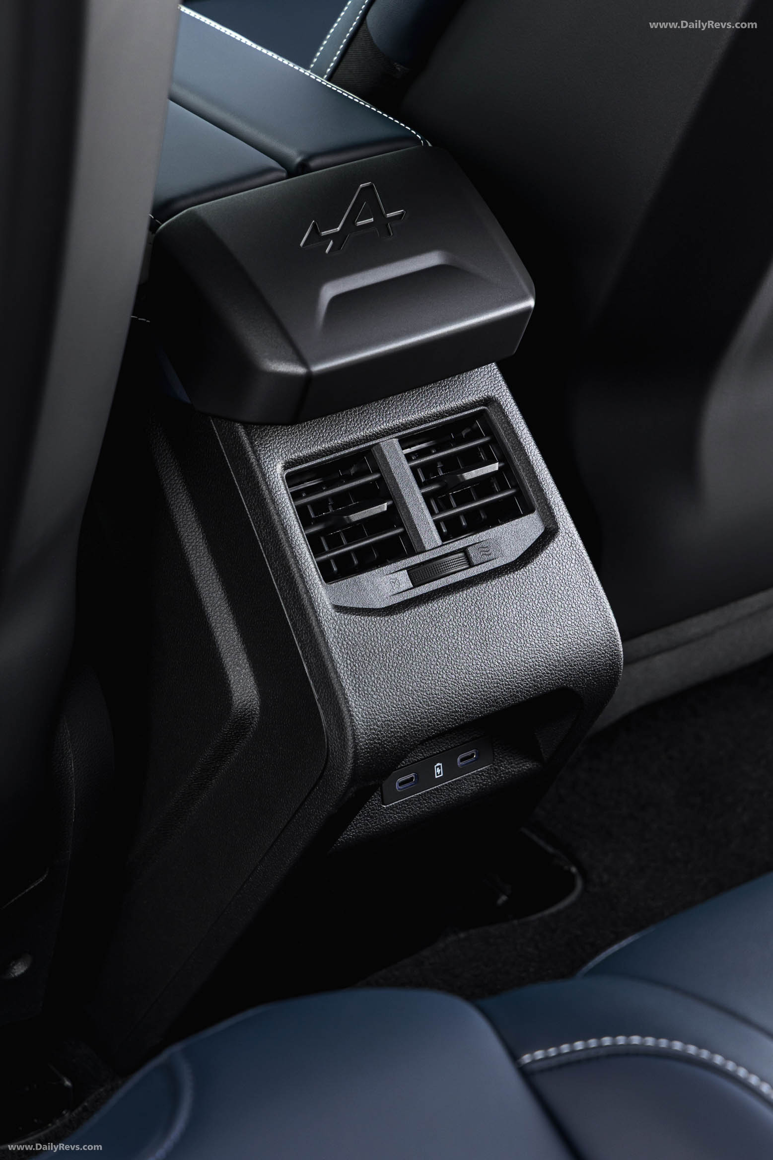 2025 Alpine A390 GT Alpine Vision Blue Interior
