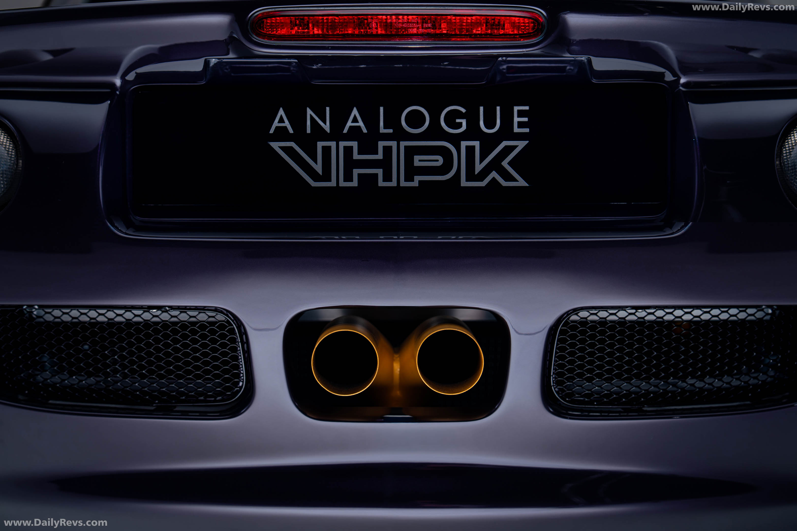 2026 Analogue VHPK Exterior