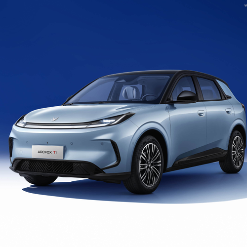 2025 Arcfox T1 Front View