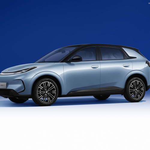 2025 Arcfox T1 Side View