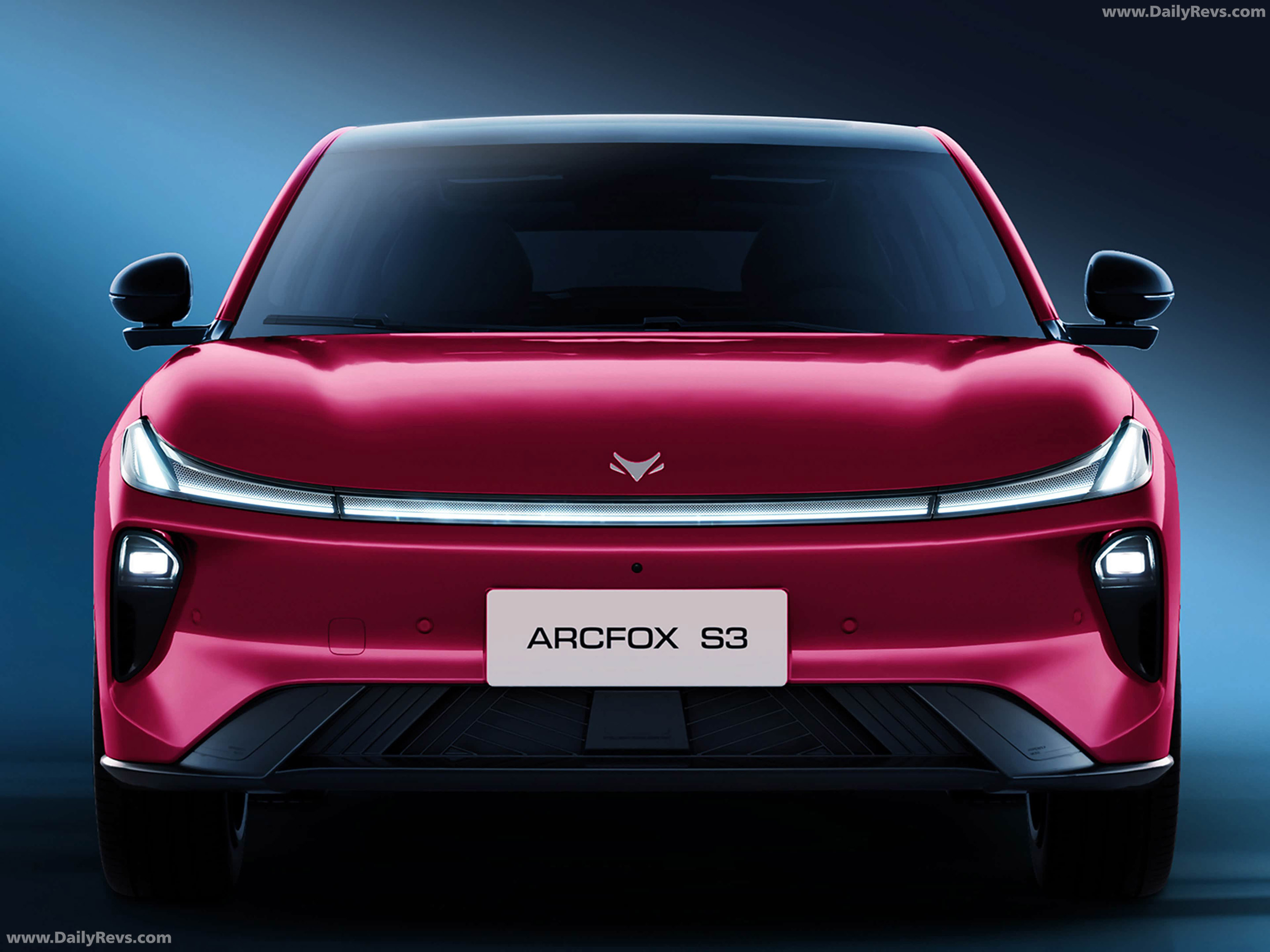 2026 Arcfox S3 Front View