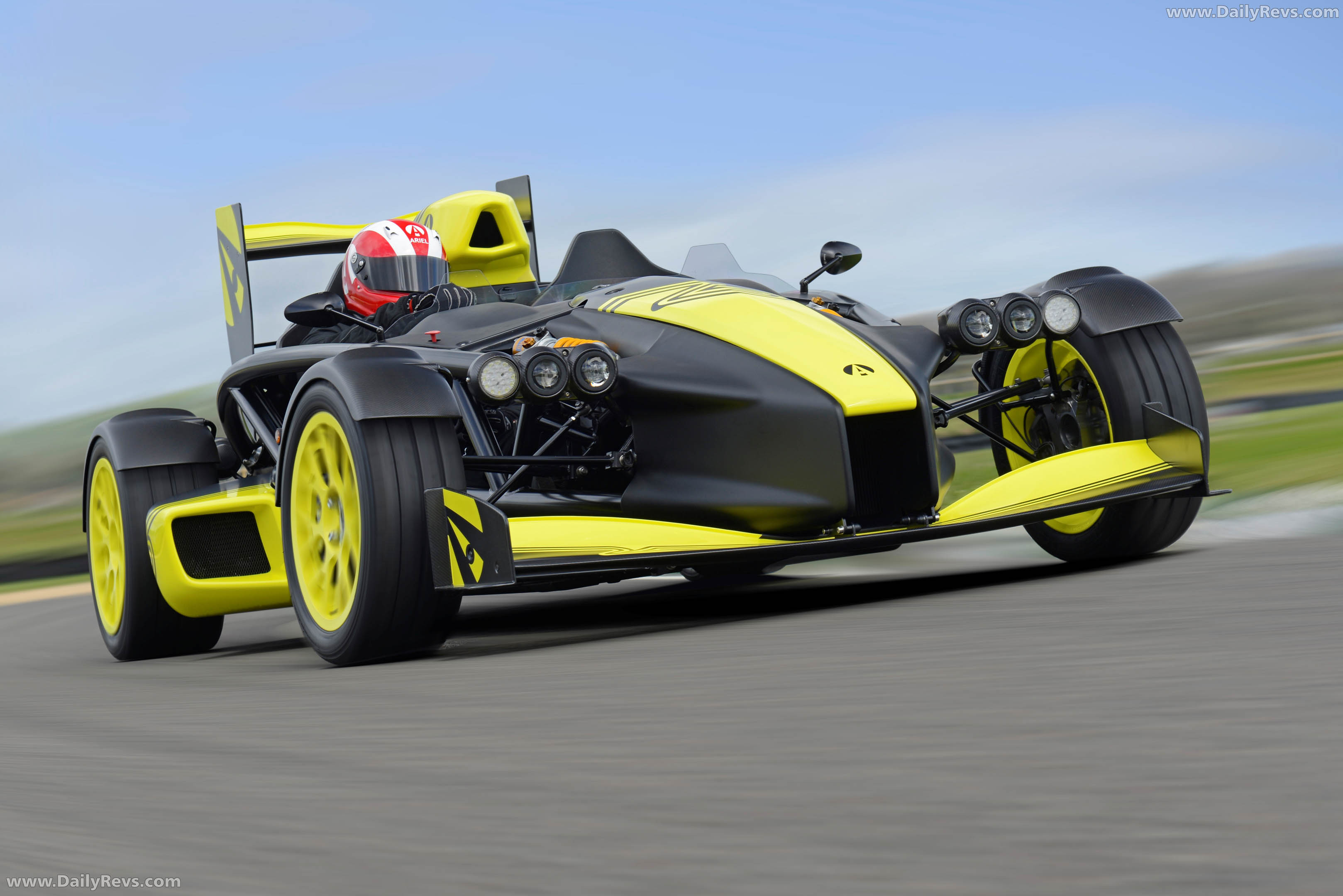 2026 Ariel Motor Atom 4RR Front View