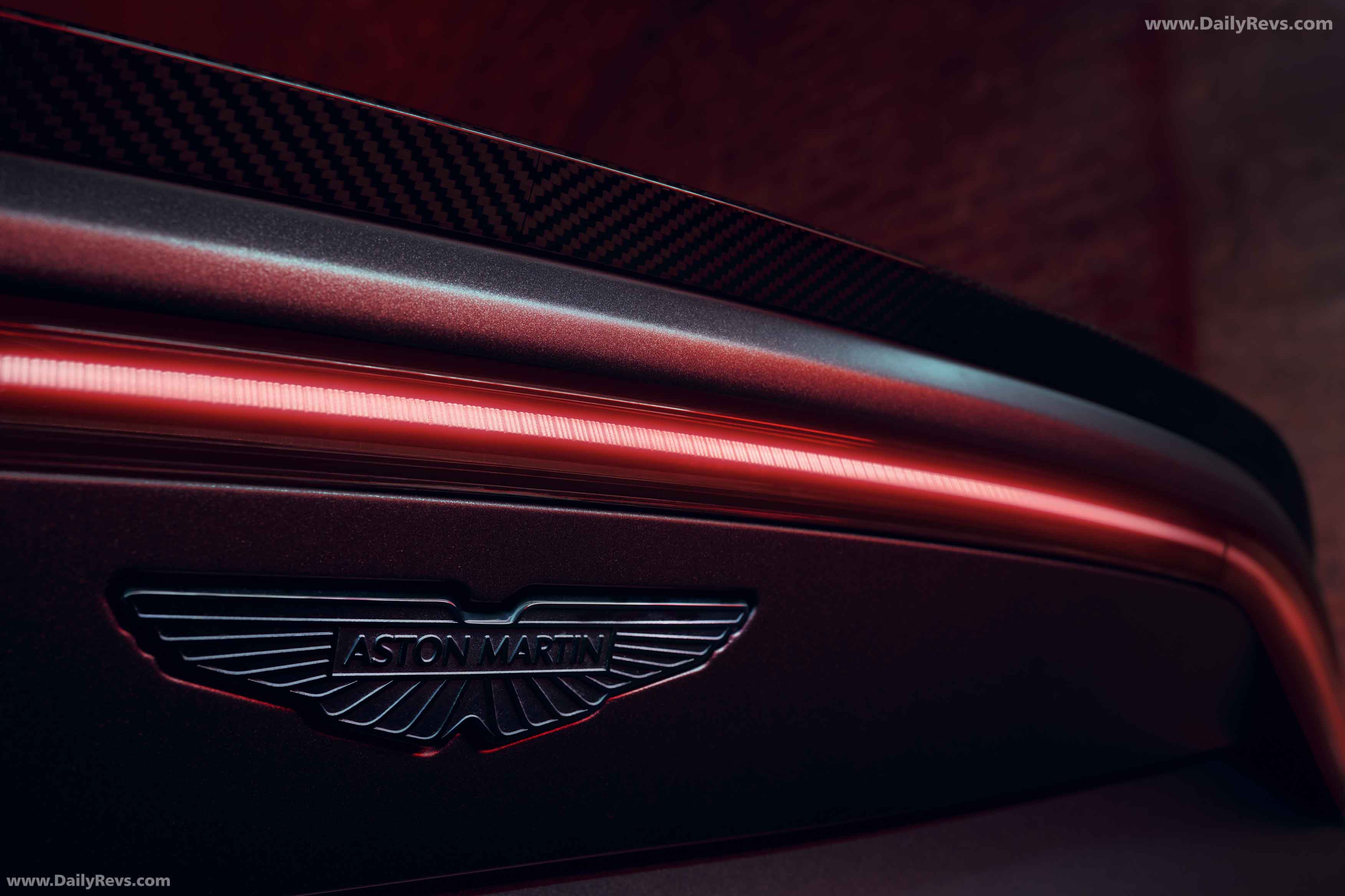 2026 Aston Martin Vantage S Exterior