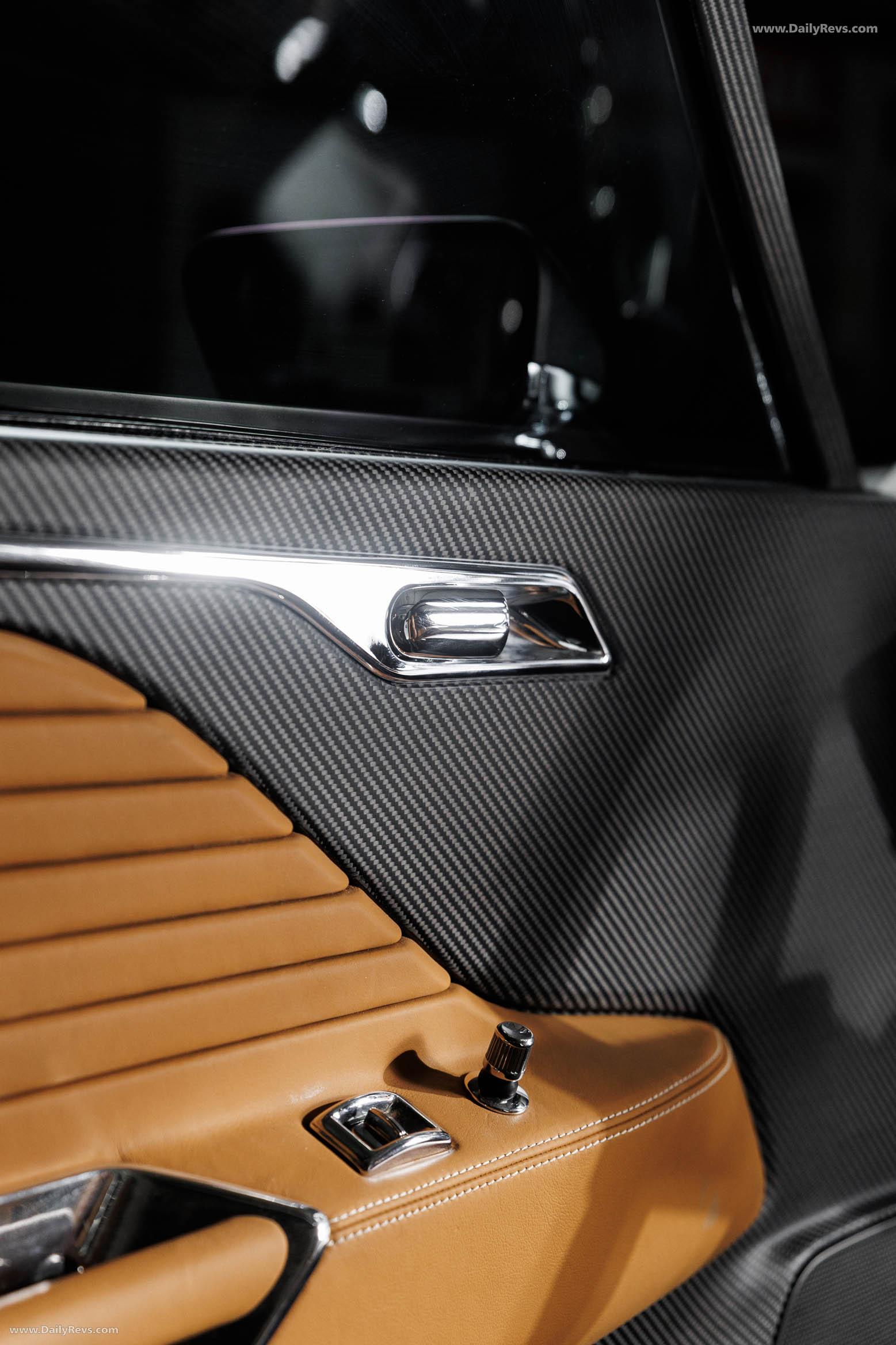1971 Aston Martin DBS Octavia by Ringbrothers Interior