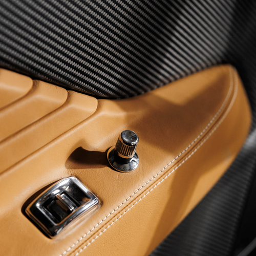 1971 Aston Martin DBS Octavia by Ringbrothers Interior