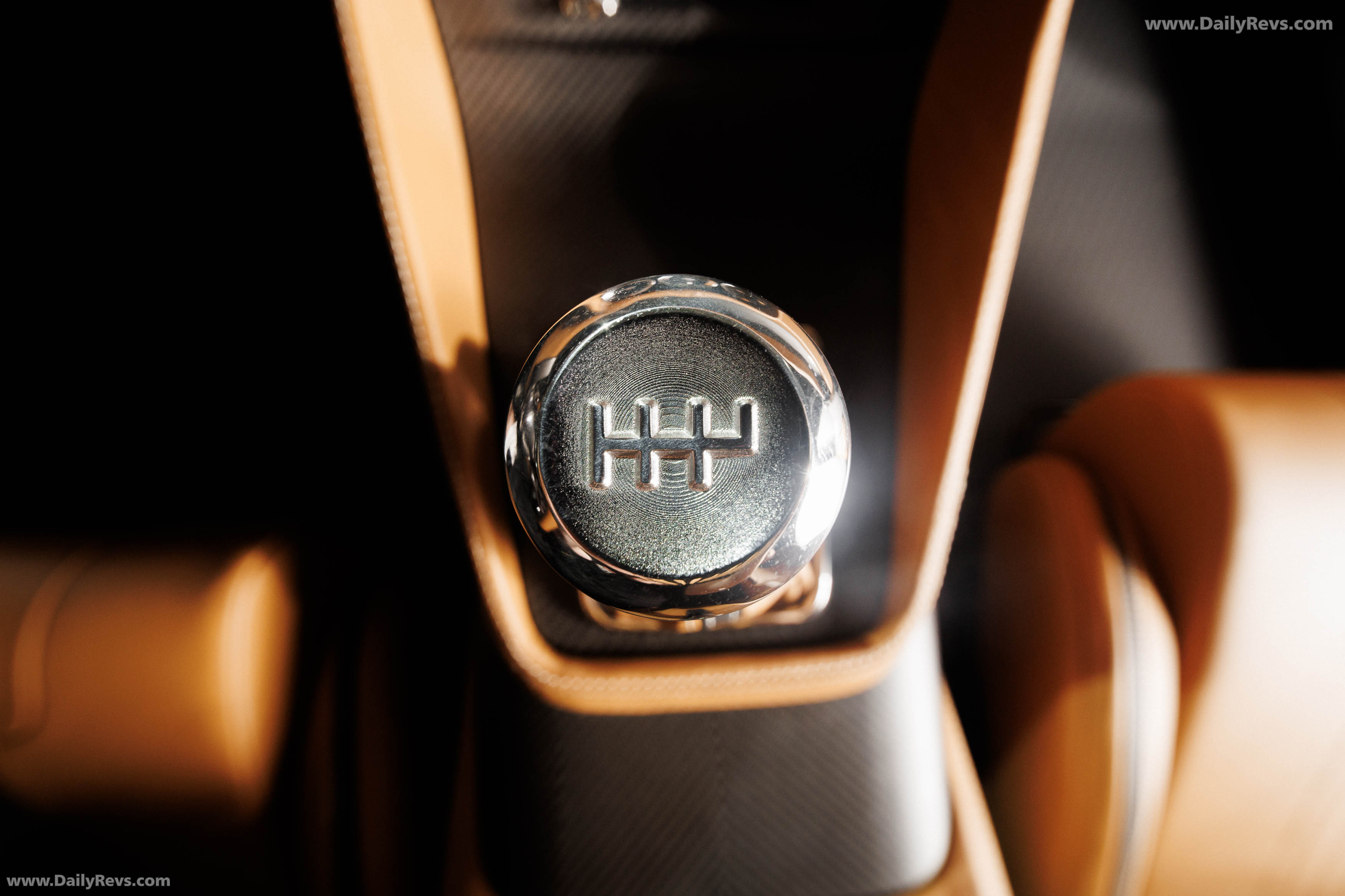 1971 Aston Martin DBS Octavia by Ringbrothers Interior