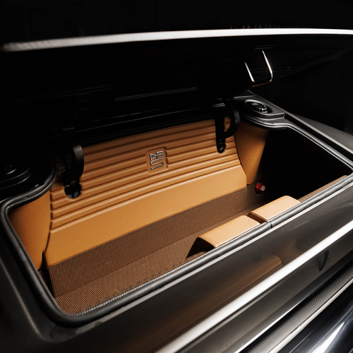1971 Aston Martin DBS Octavia by Ringbrothers Interior
