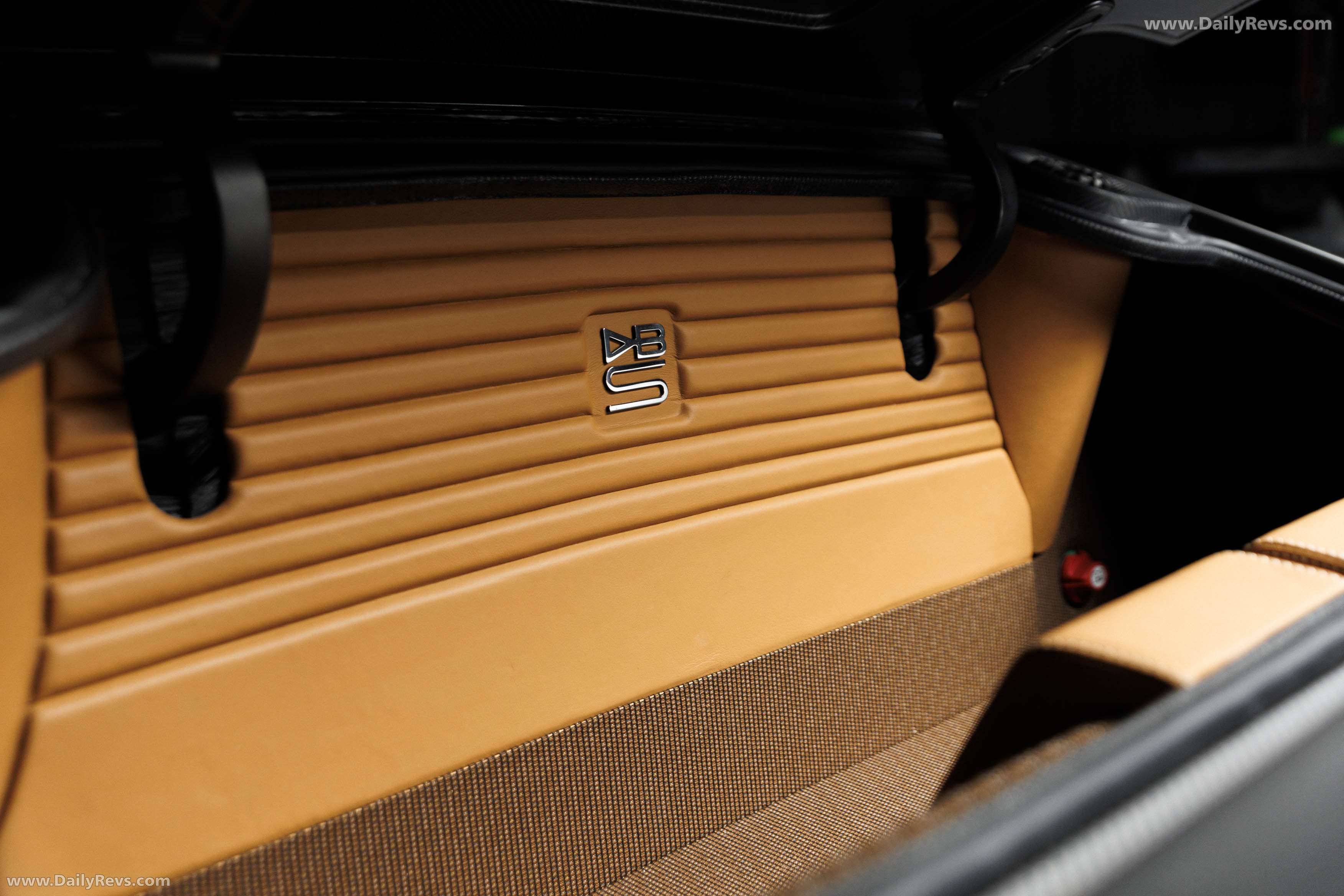 1971 Aston Martin DBS Octavia by Ringbrothers Interior