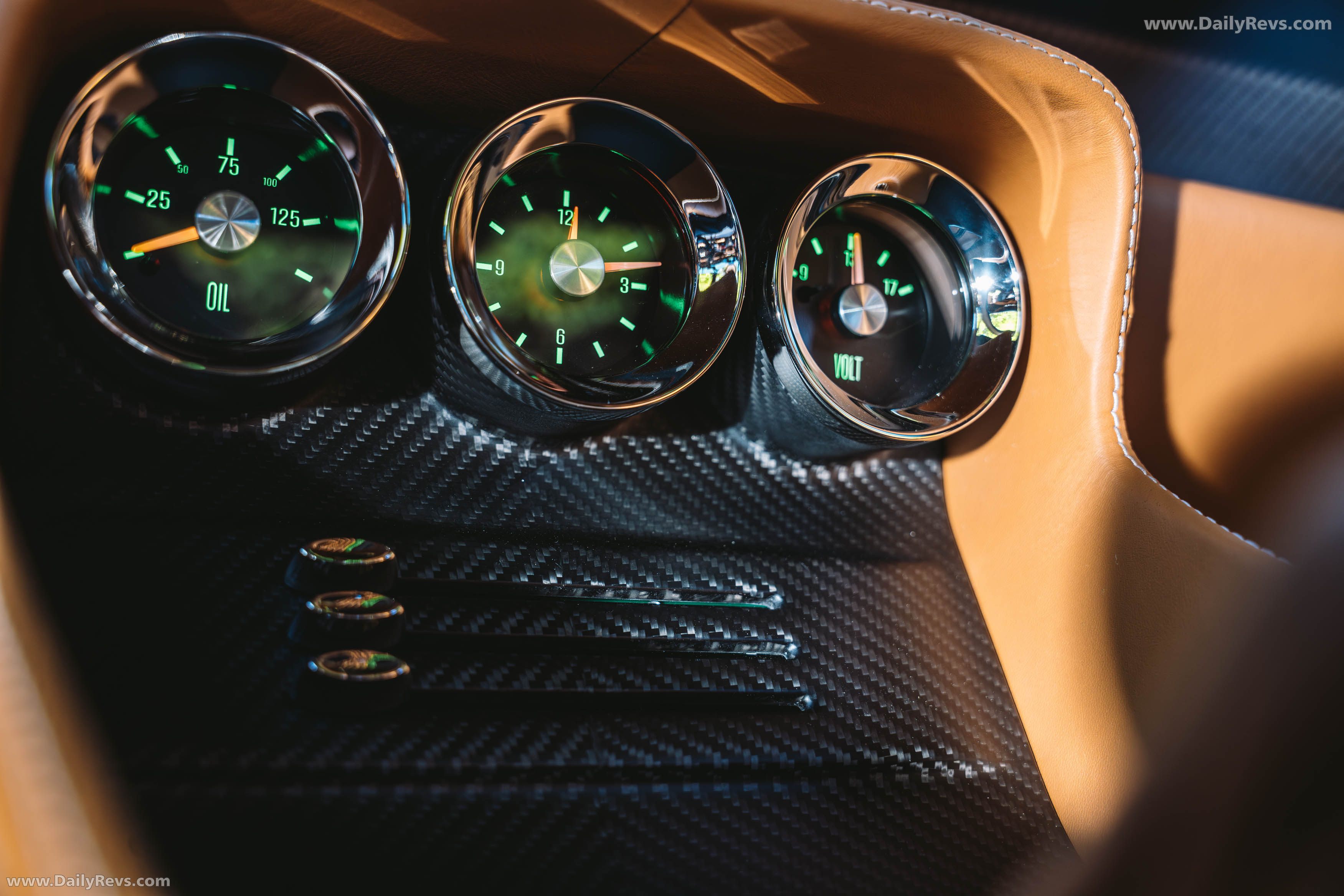 1971 Aston Martin DBS Octavia by Ringbrothers Interior