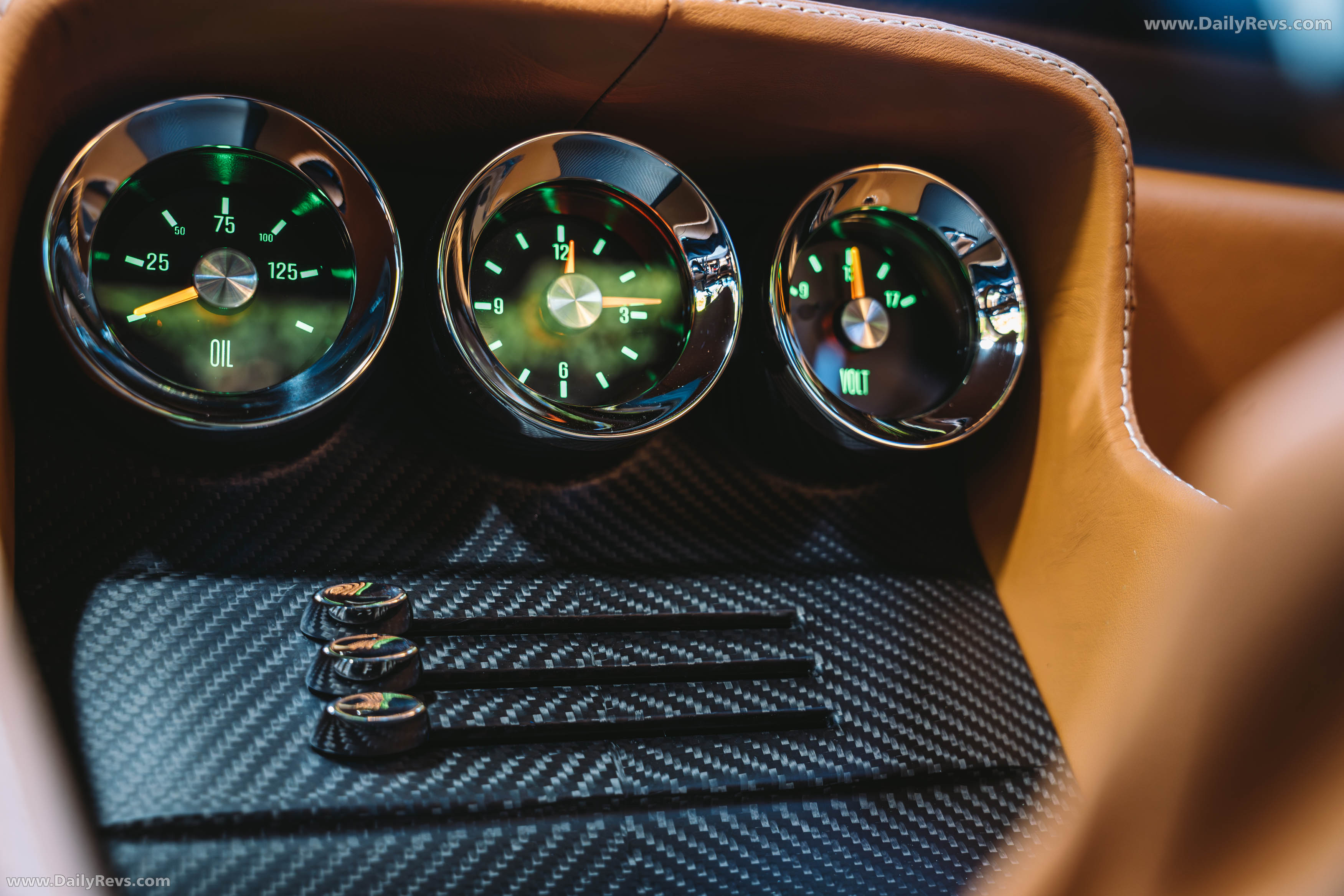 1971 Aston Martin DBS Octavia by Ringbrothers Interior