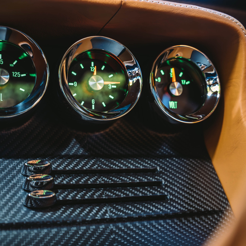 1971 Aston Martin DBS Octavia by Ringbrothers Interior