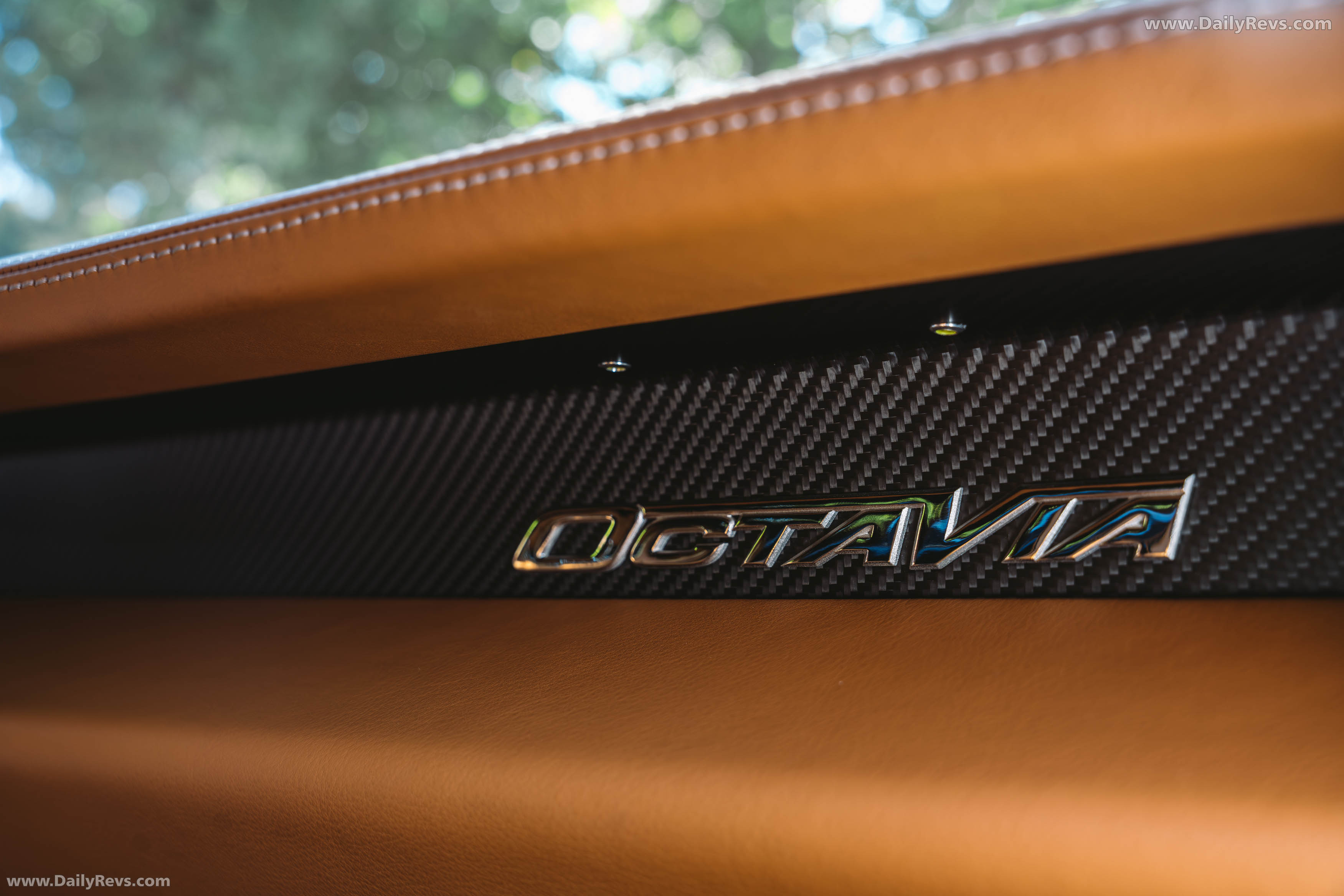 1971 Aston Martin DBS Octavia by Ringbrothers Interior