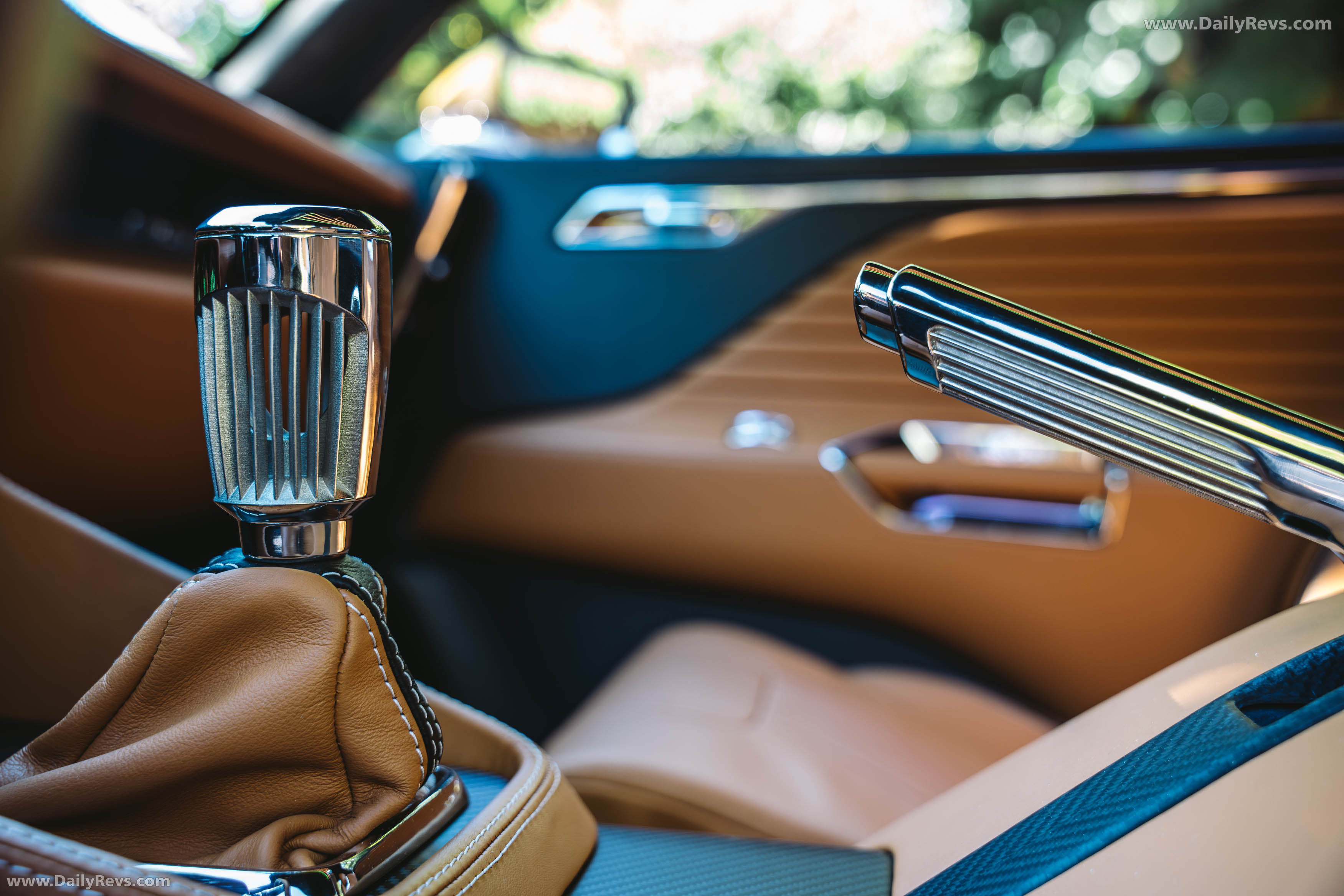 1971 Aston Martin DBS Octavia by Ringbrothers Interior