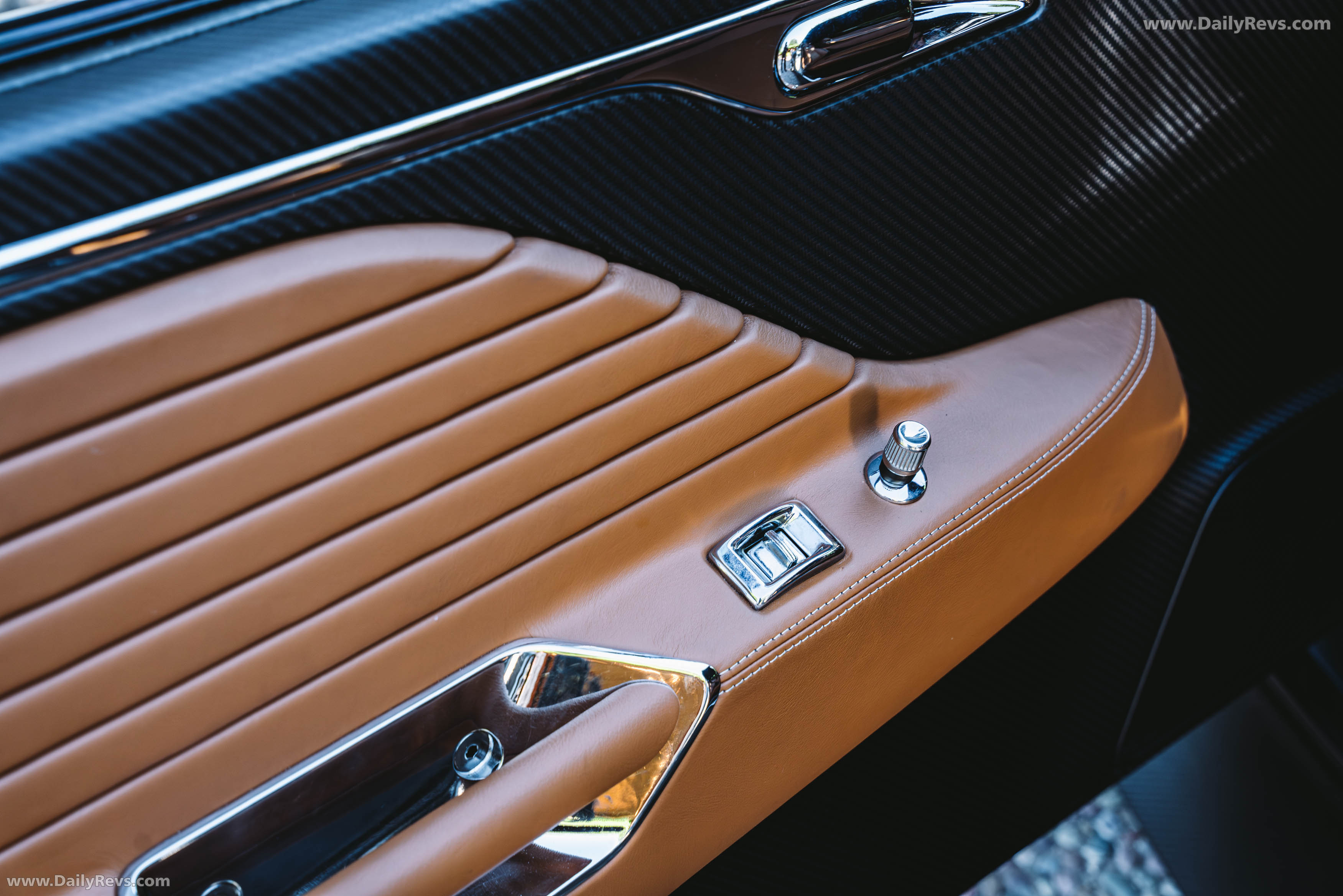 1971 Aston Martin DBS Octavia by Ringbrothers Interior
