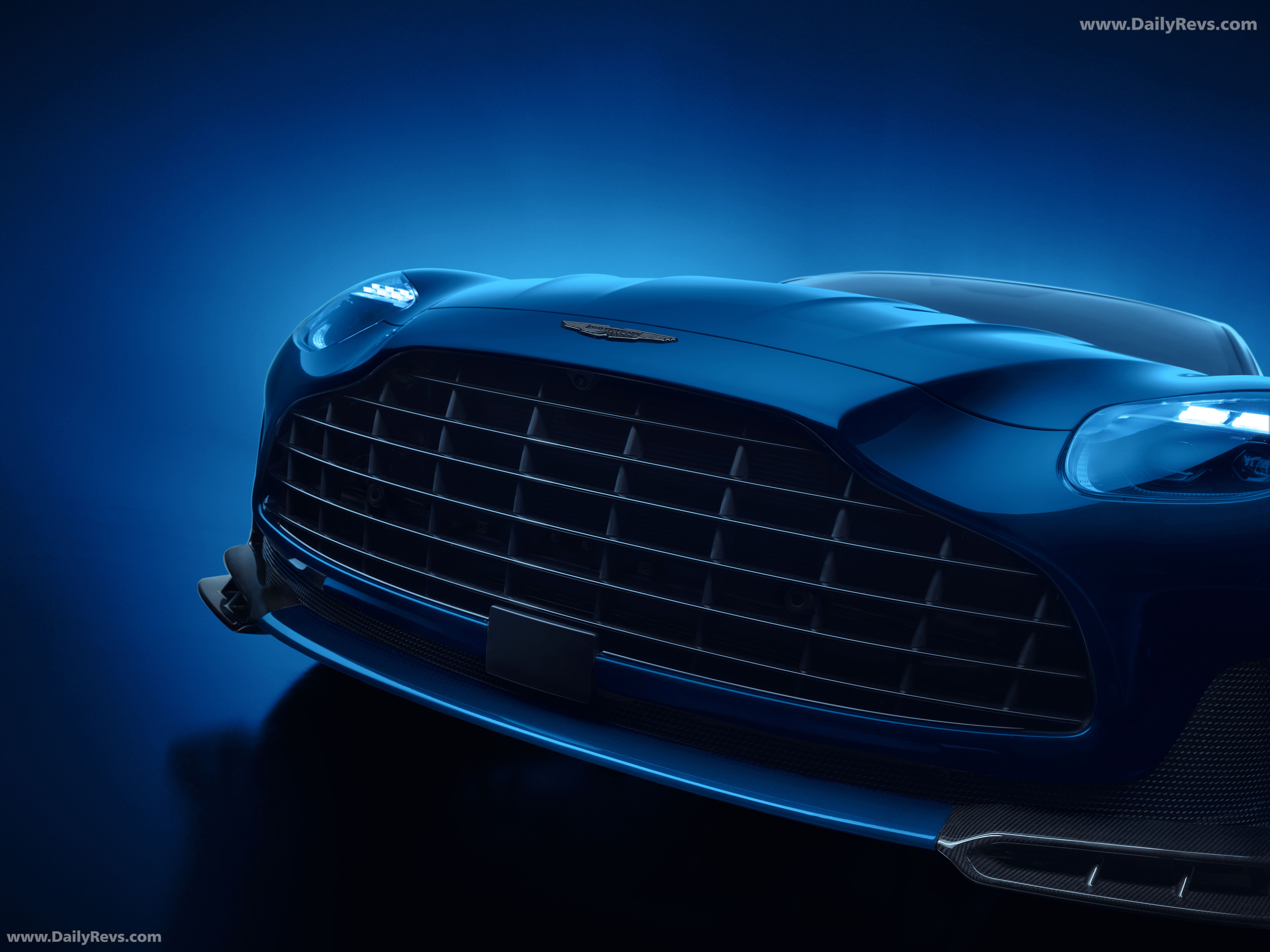 2026 Aston Martin DB12 S Exterior