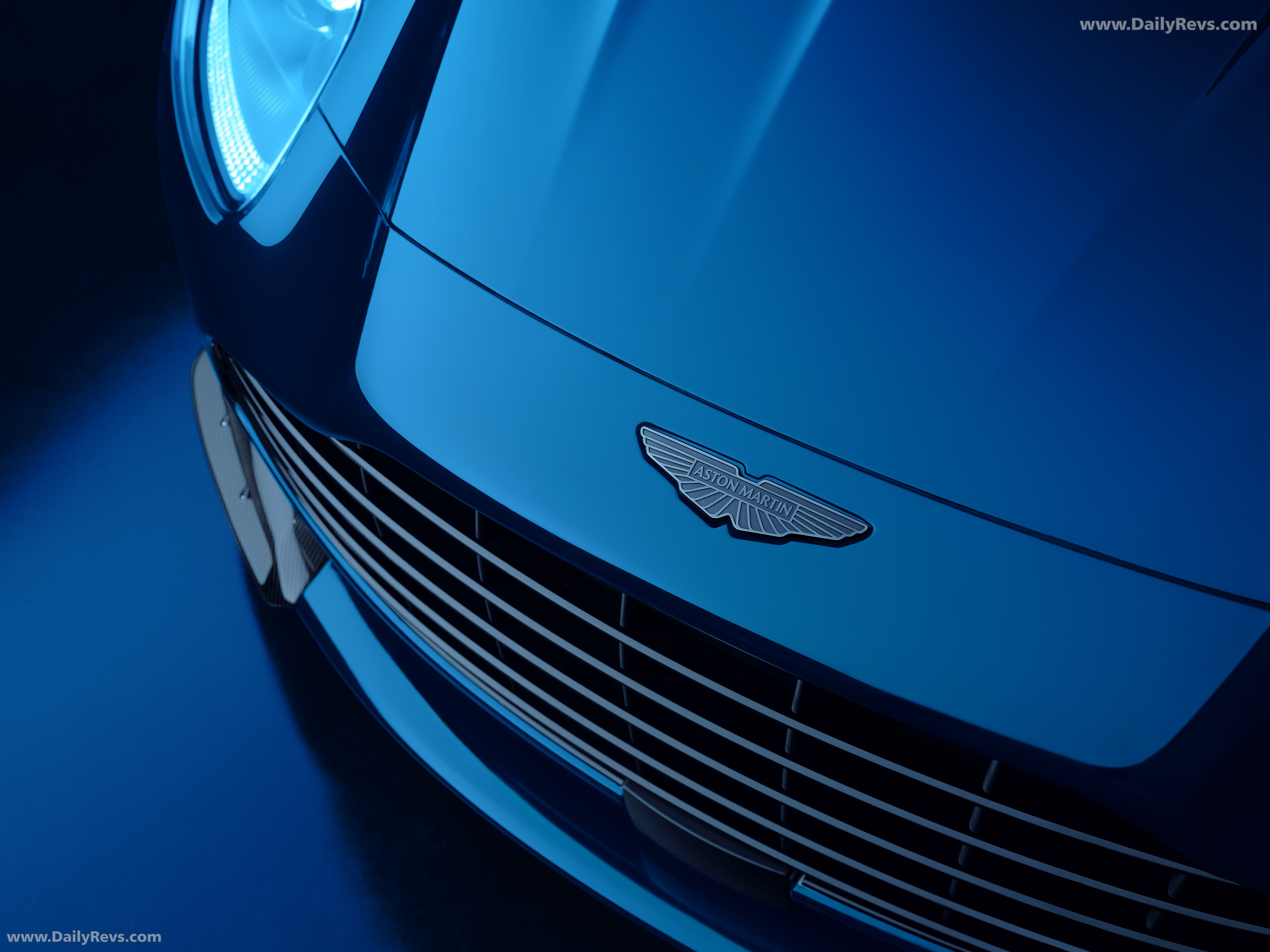 2026 Aston Martin DB12 S Exterior