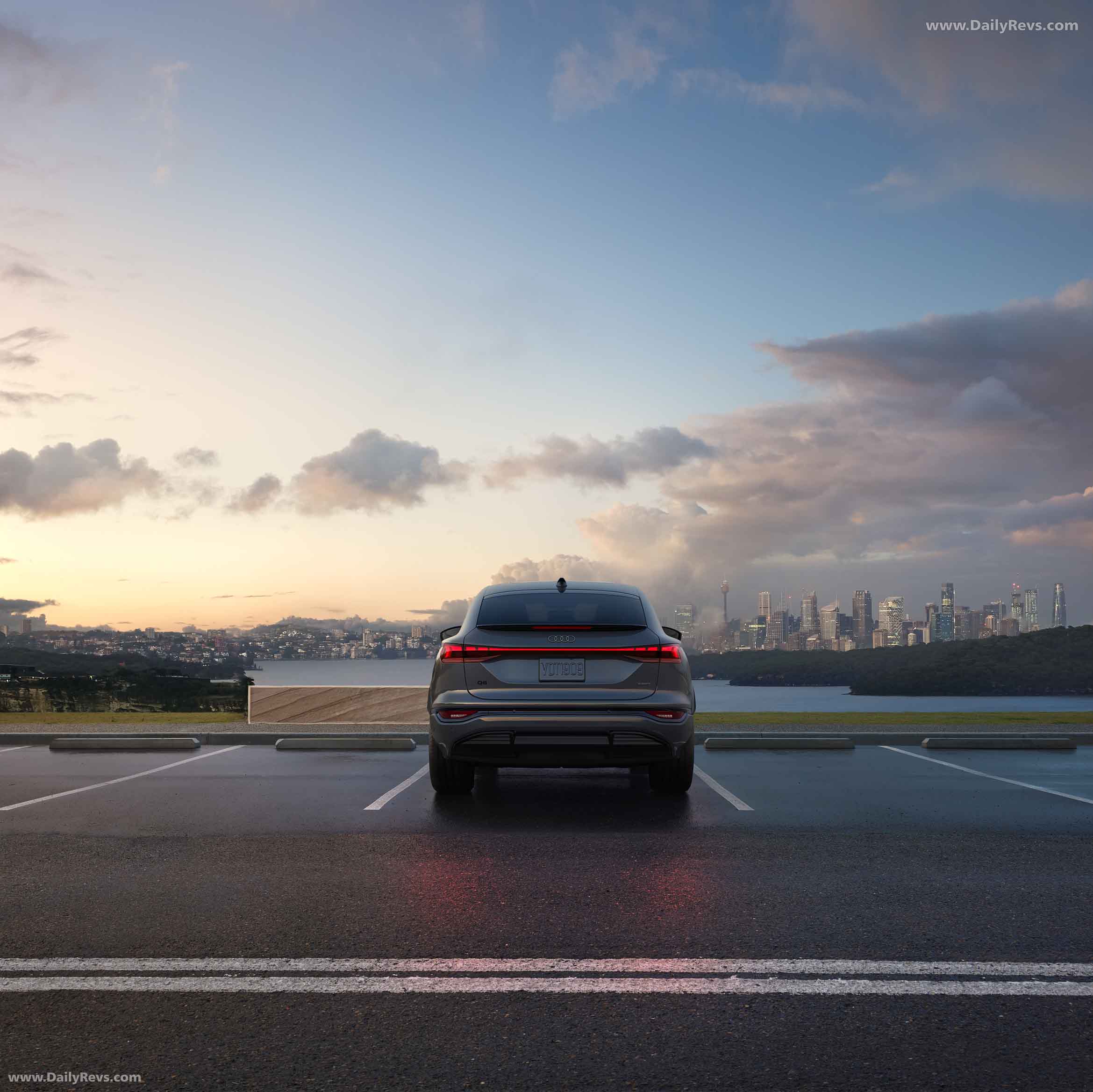 2025 Audi Q6 Sportback e-tron AU516 US Version Rear View