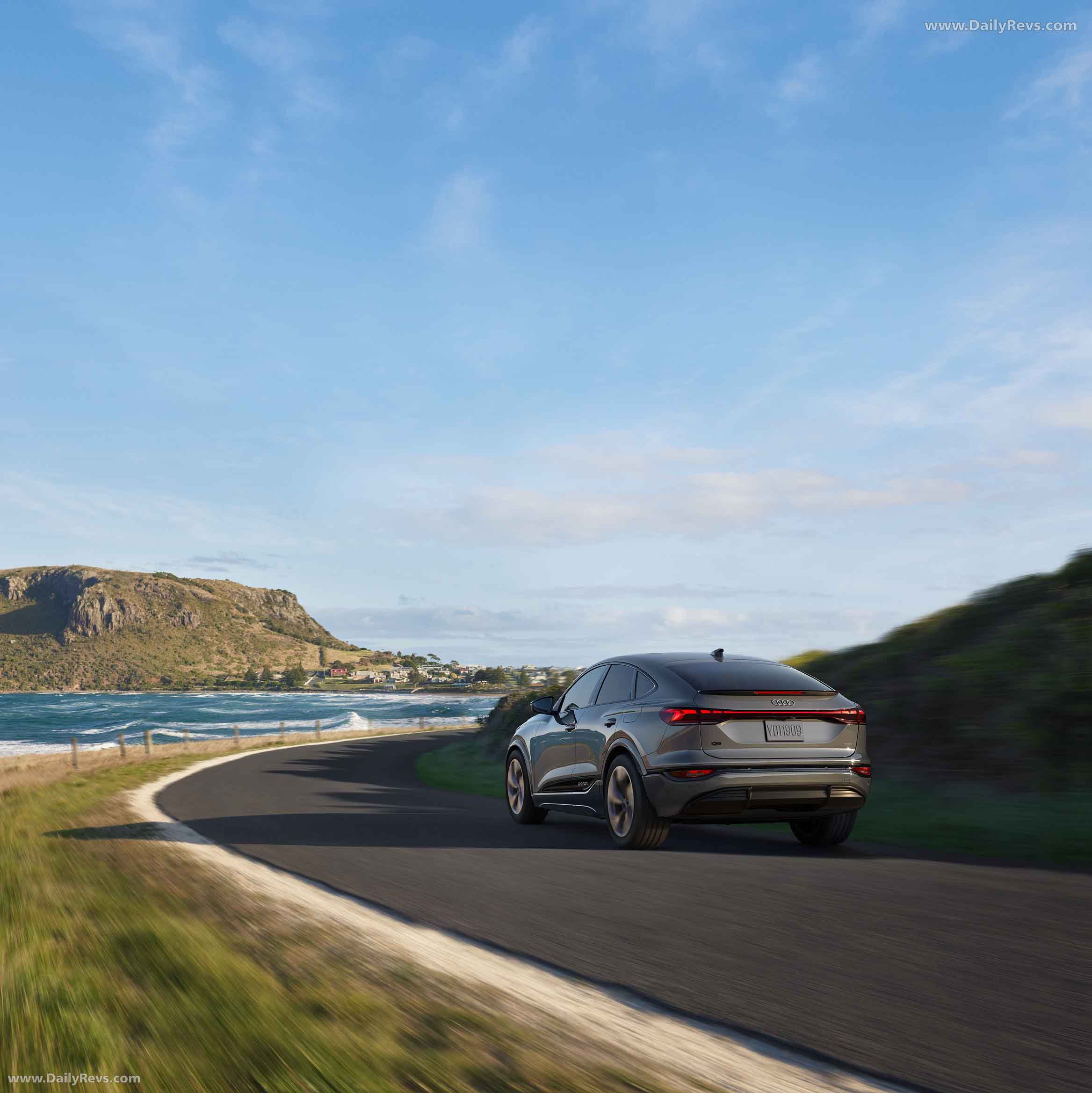 2025 Audi Q6 Sportback e-tron AU516 US Version Rear View