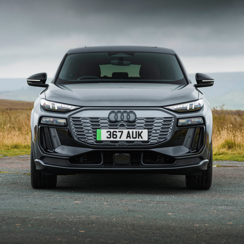 Image of SQ6 Sportback e-tron AU516 UK Version